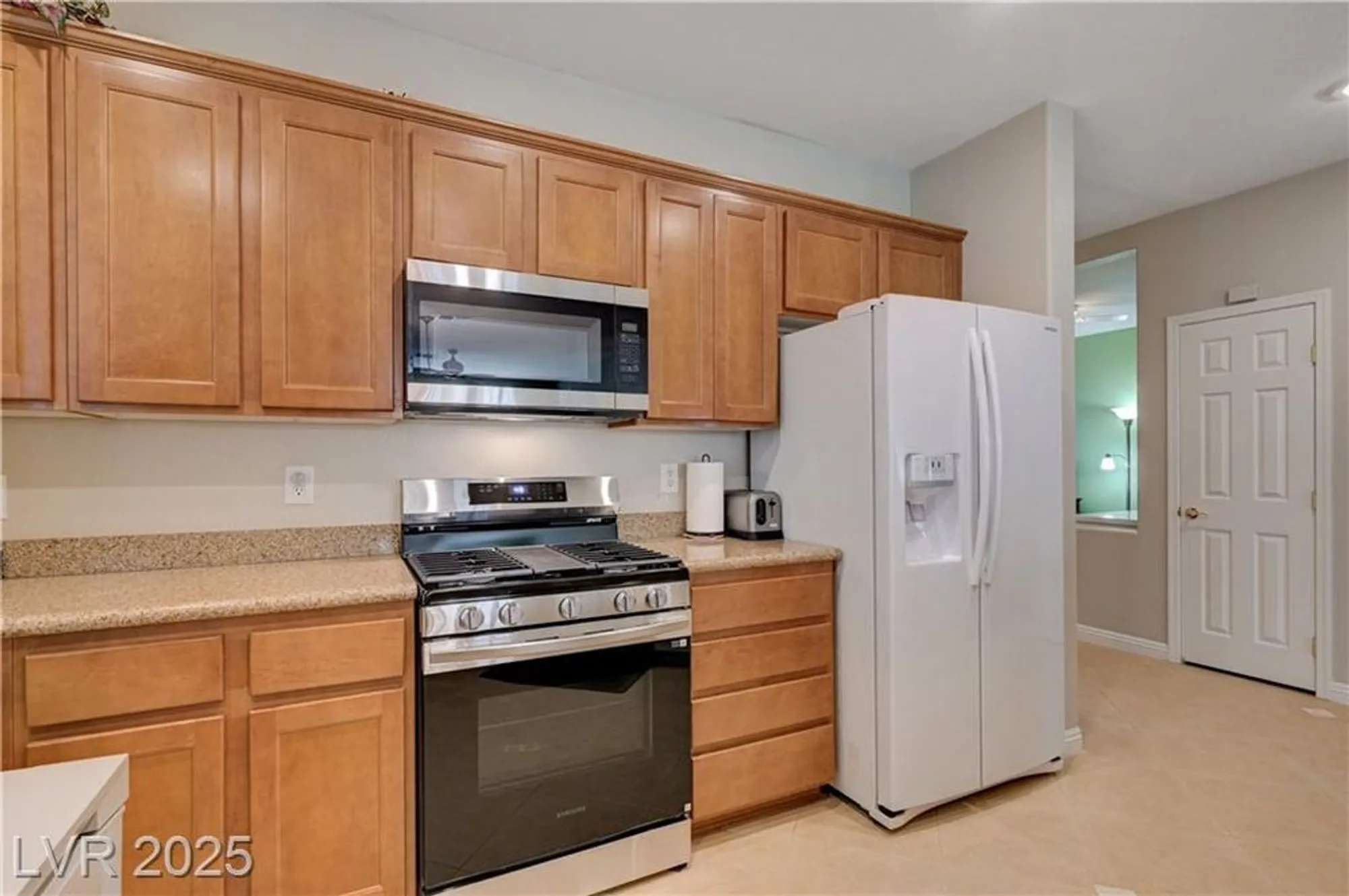 Property Slideshow image 19 of 99 | 10241 premia pl, Las Vegas, NV, 89135