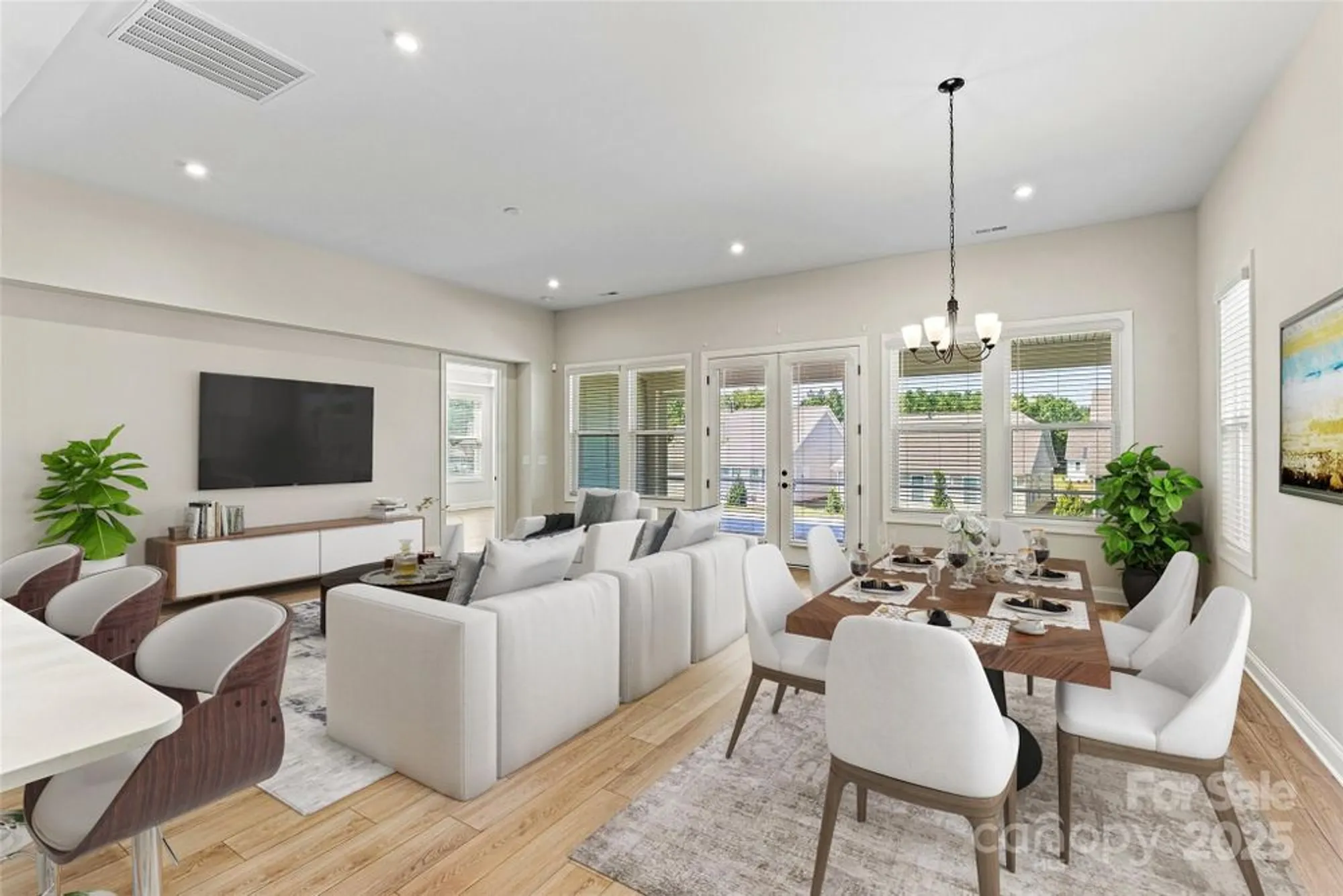 Property Slideshow image 8 of 48 | 7332 jolly brook dr, Charlotte, NC, 28215