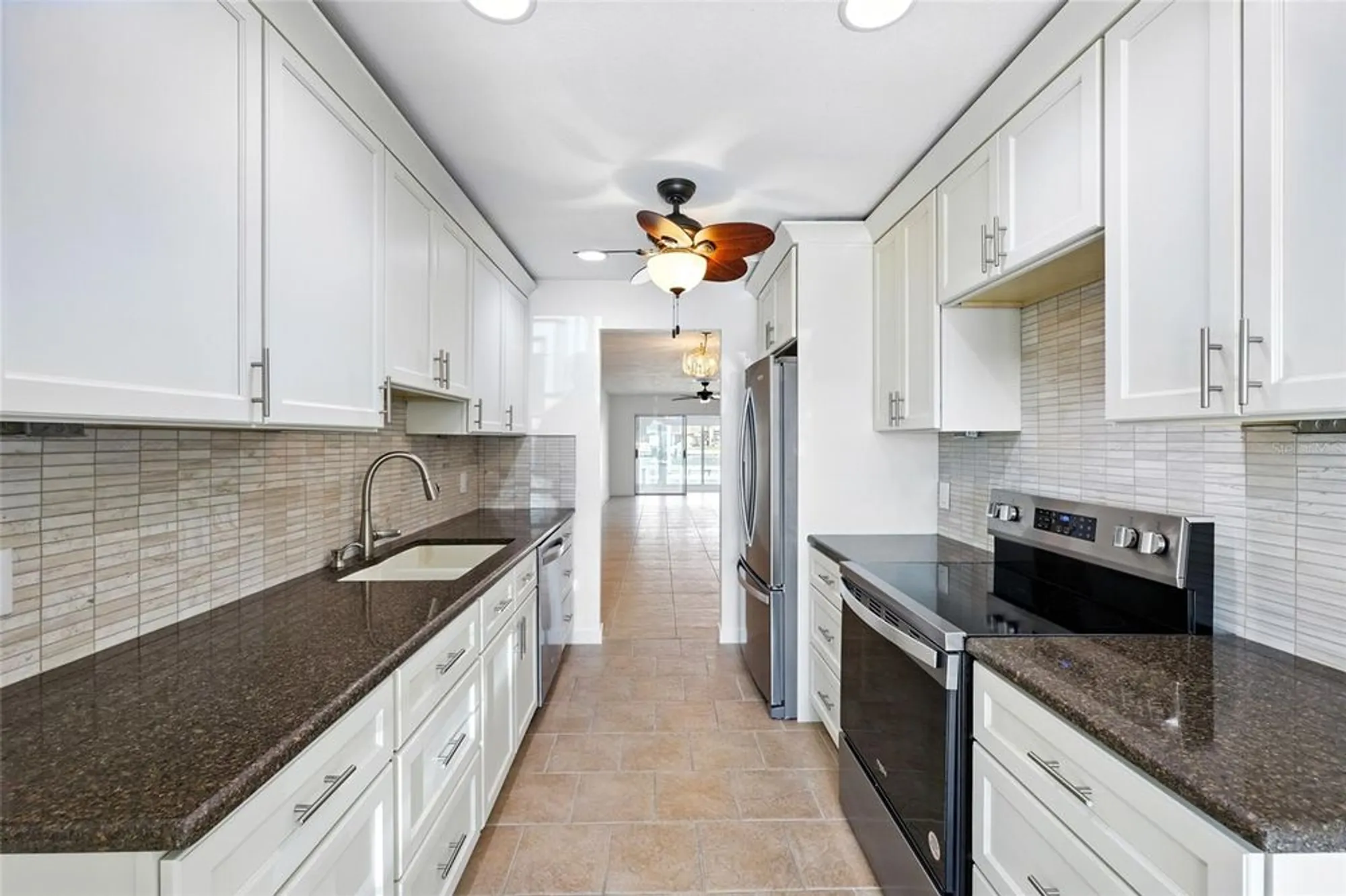 Property Slideshow image 13 of 70 | 545 boca ciega point blvd n, St Petersburg, FL, 33708