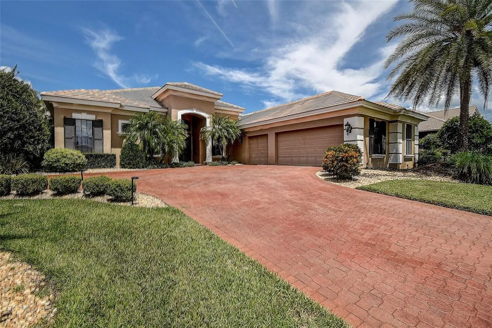 Property Slideshow image 4 of 66 | 12713 grand traverse dr, Dade City, FL, 33525