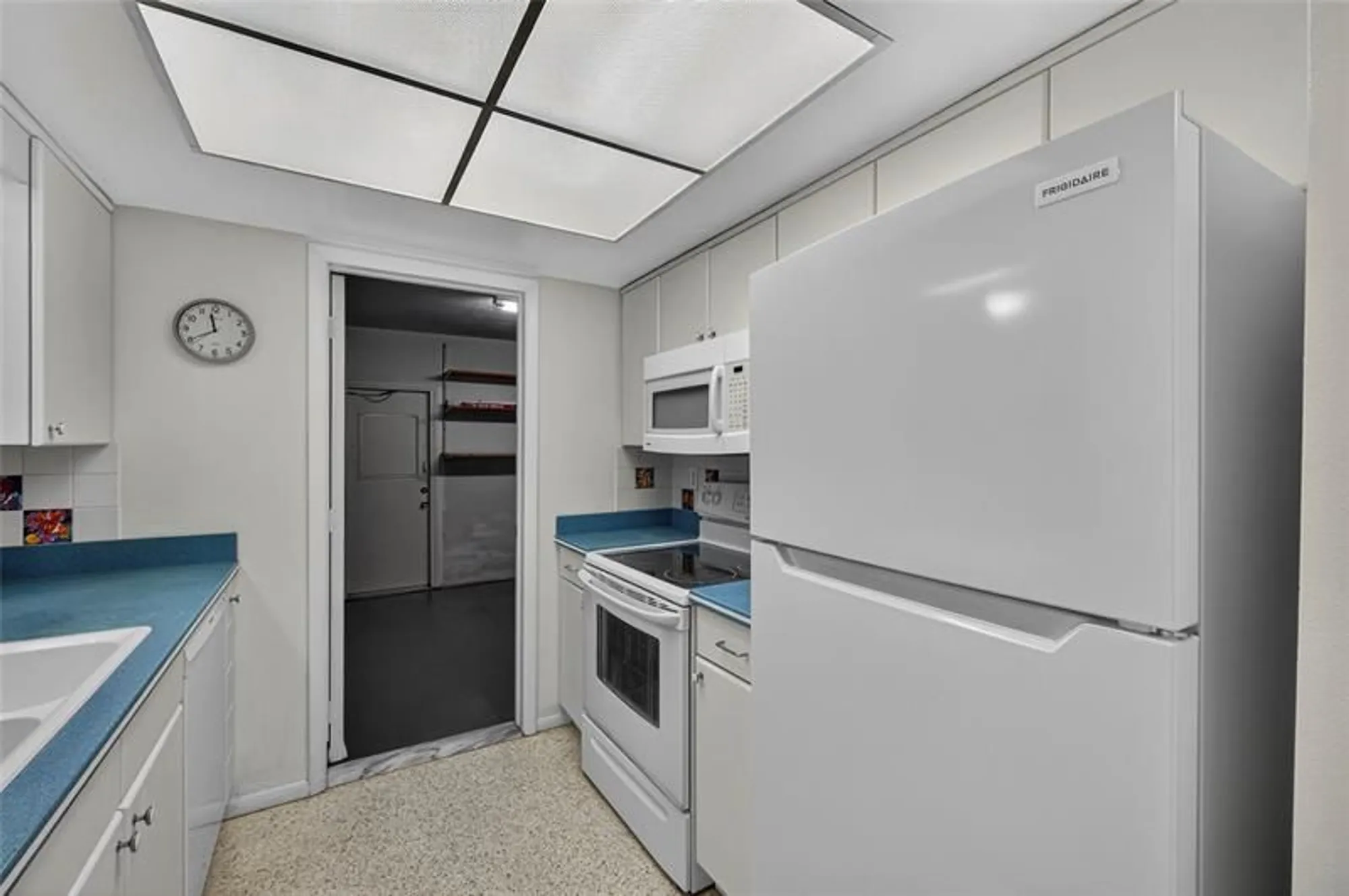 Property Slideshow image 21 of 67 | 2711 nw 4th ave, Pompano Beach, FL, 33064