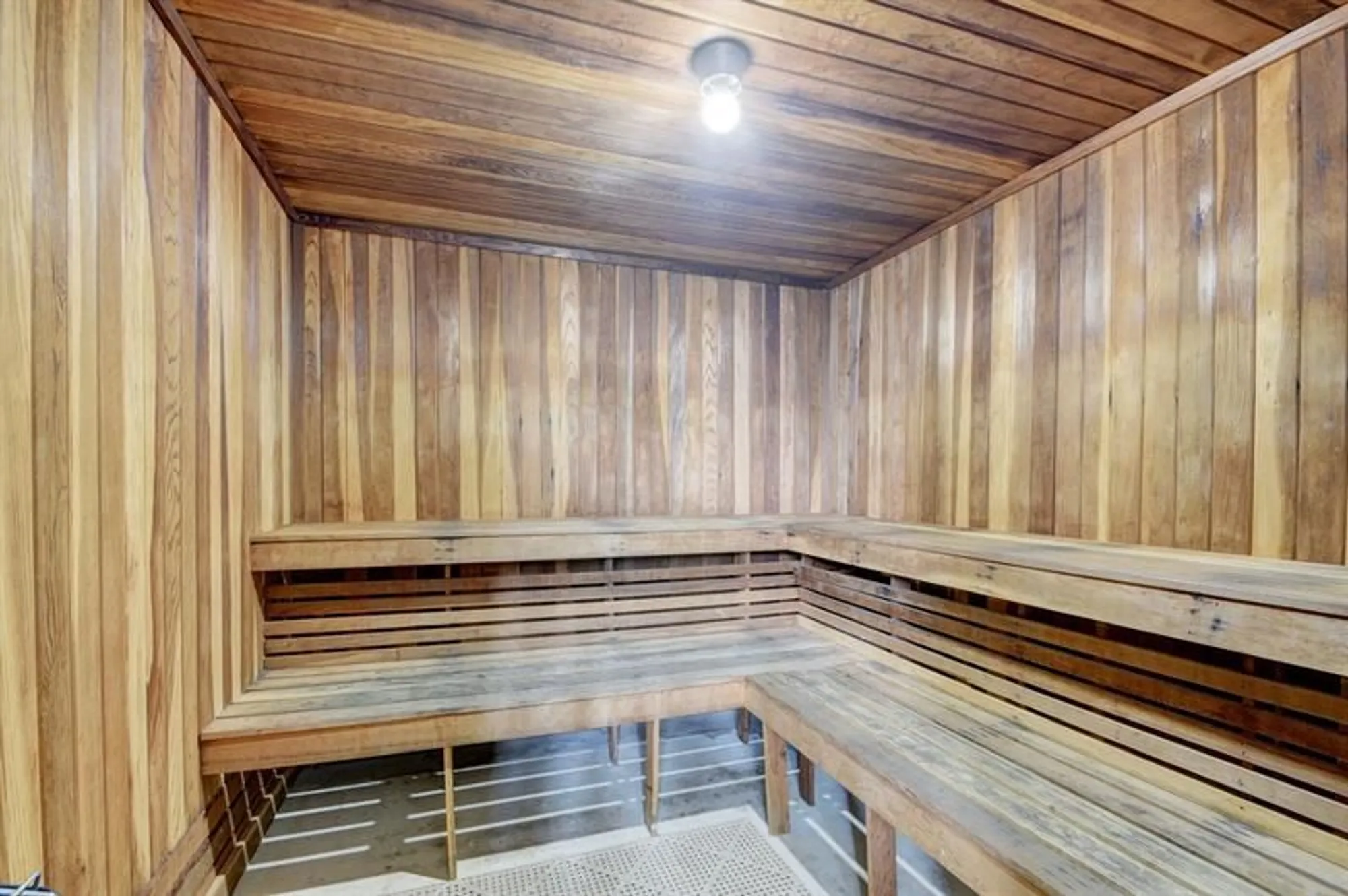 Property Slideshow image 63 of 67 | 100 lake meryl dr 201, West Palm Beach, FL, 33411