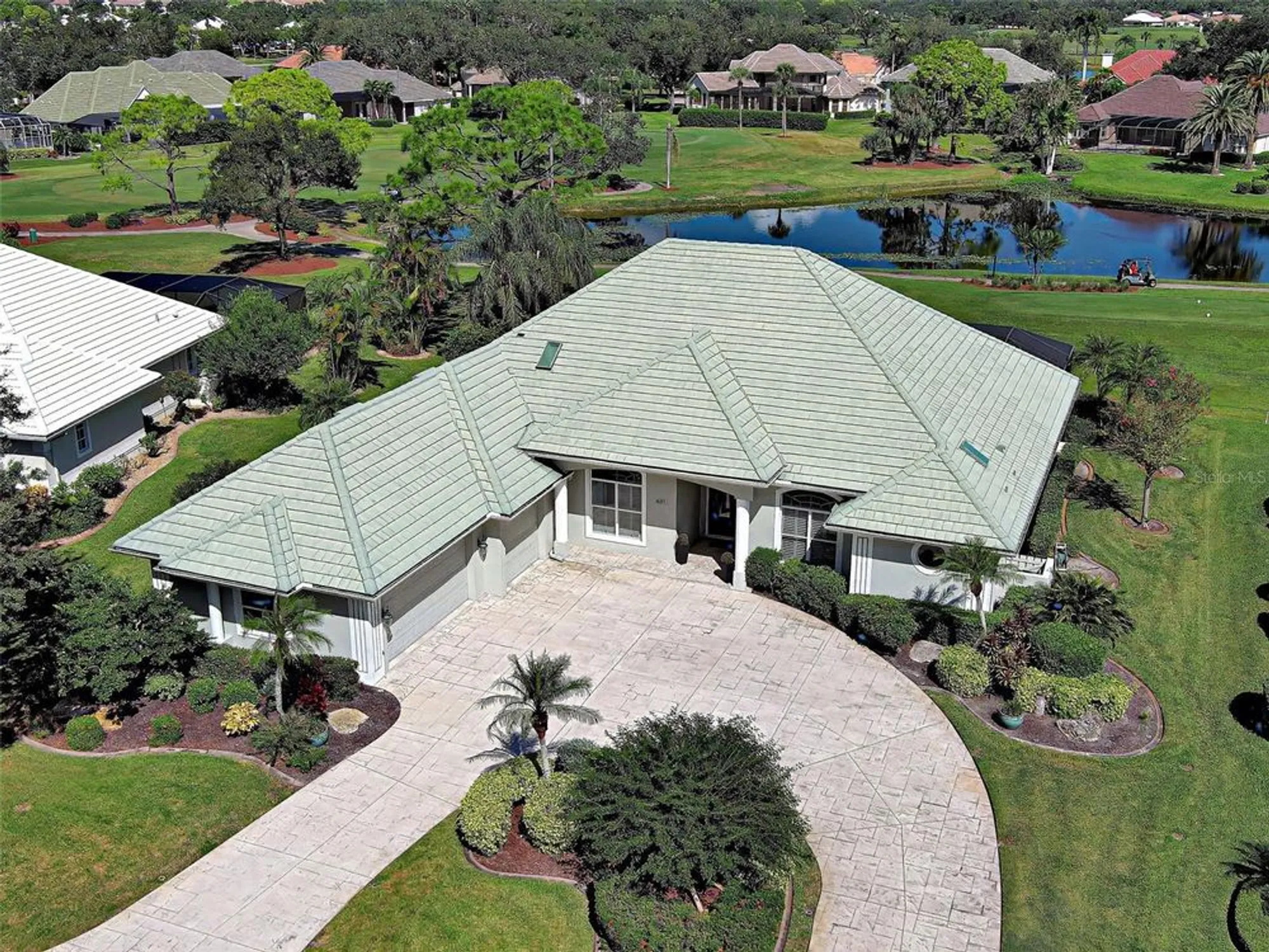 Property Slideshow image 3 of 66 | 431 tremingham way, Venice, FL, 34293