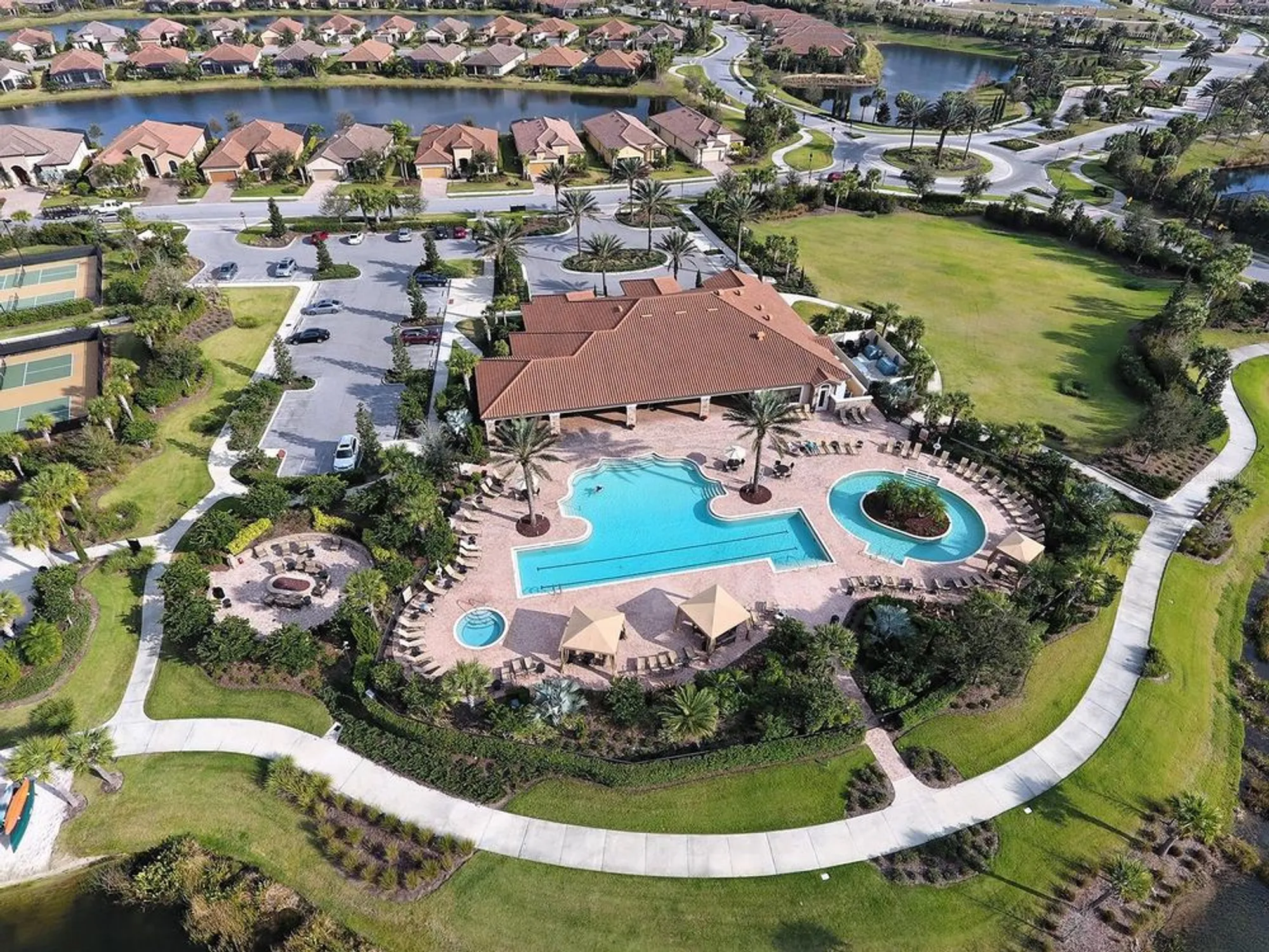 Property Slideshow image 54 of 79 | 4916 tivoli run, Bradenton, FL, 34211