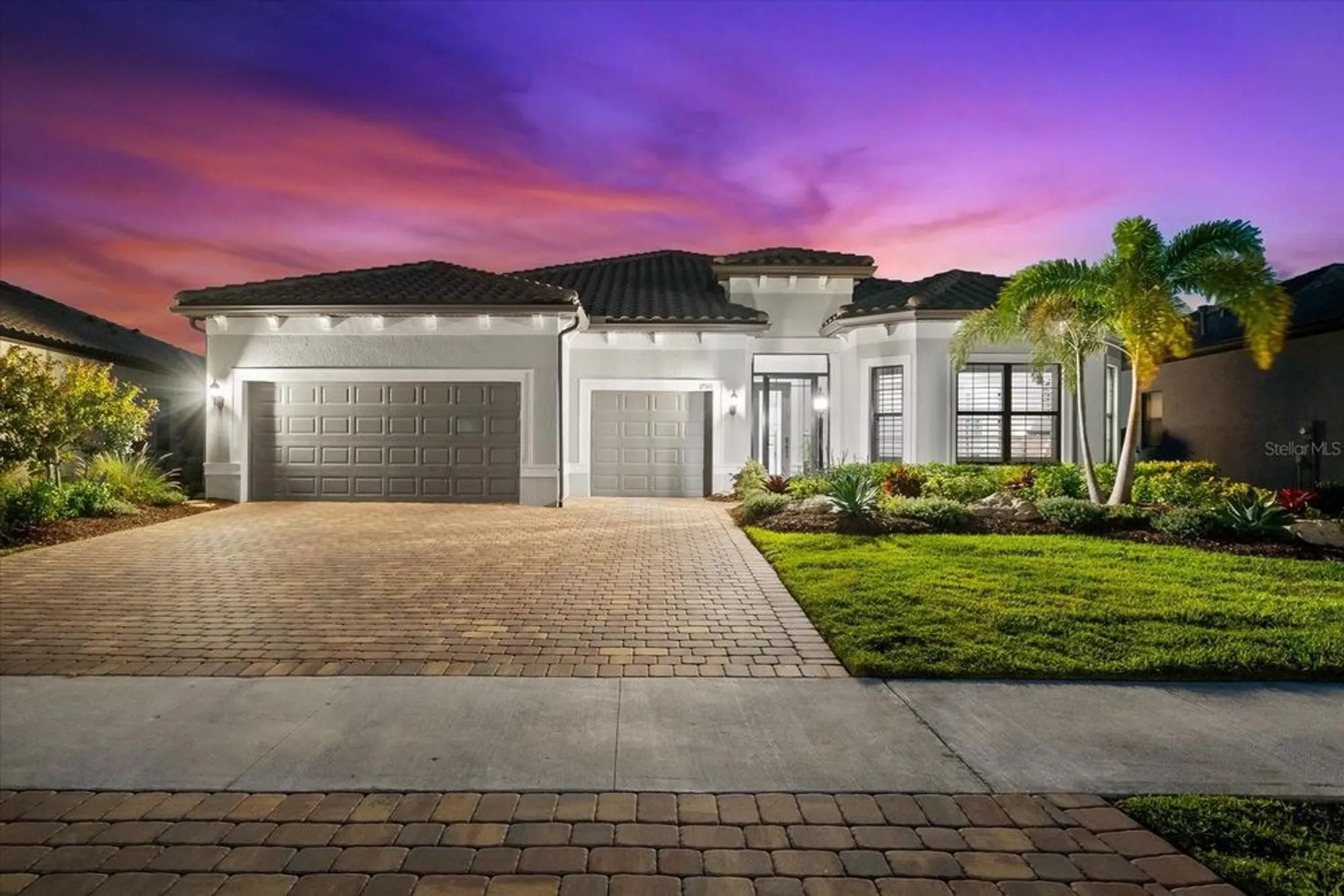Property Slideshow image 4 of 99 | 17916 northwood pl, Lakewood Ranch, FL, 34202