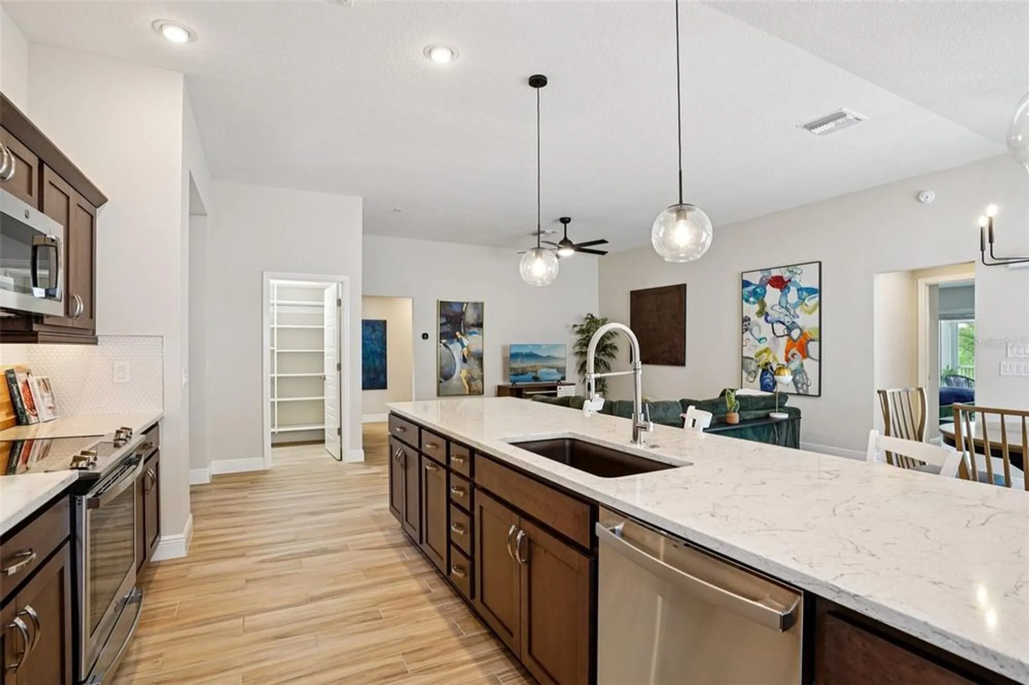 Property Slideshow image 6 of 48 | 4686 hiles pl, The Villages, FL, 32163