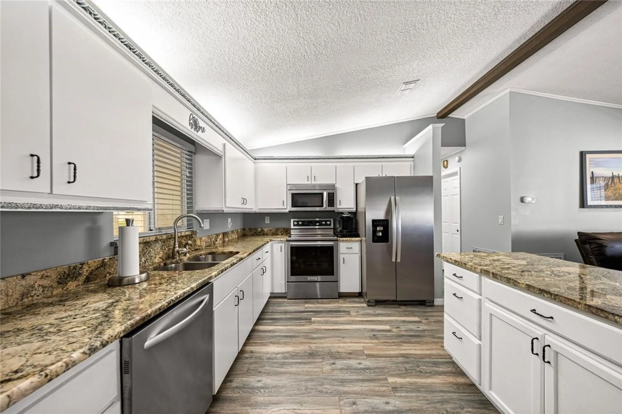 Property Slideshow image 9 of 34 | 17515 se 96th ct, Summerfield, FL, 34491