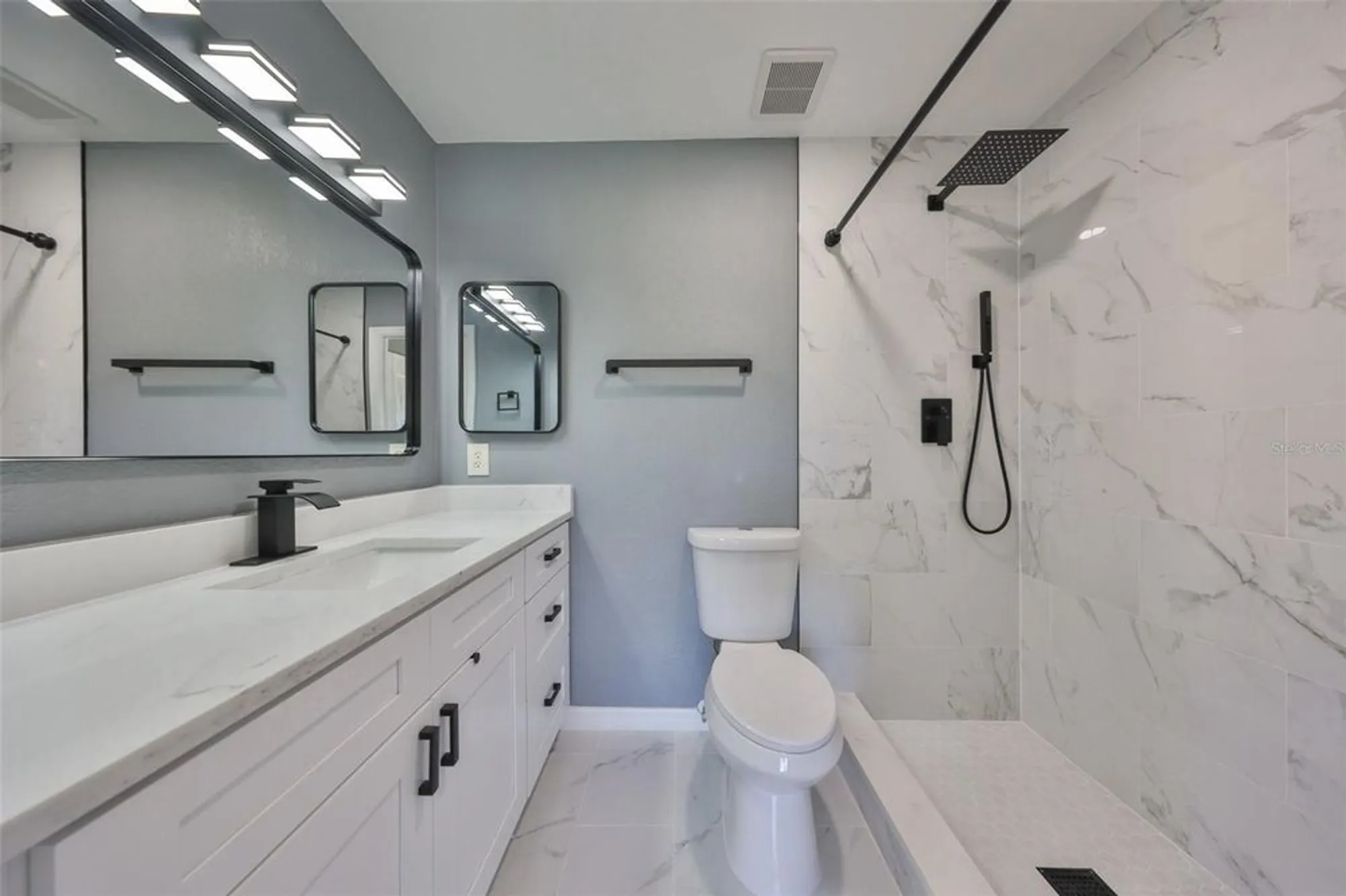 Property Slideshow image 22 of 38 | 124 gloucester blvd 355j, Sun City Center, FL, 33573