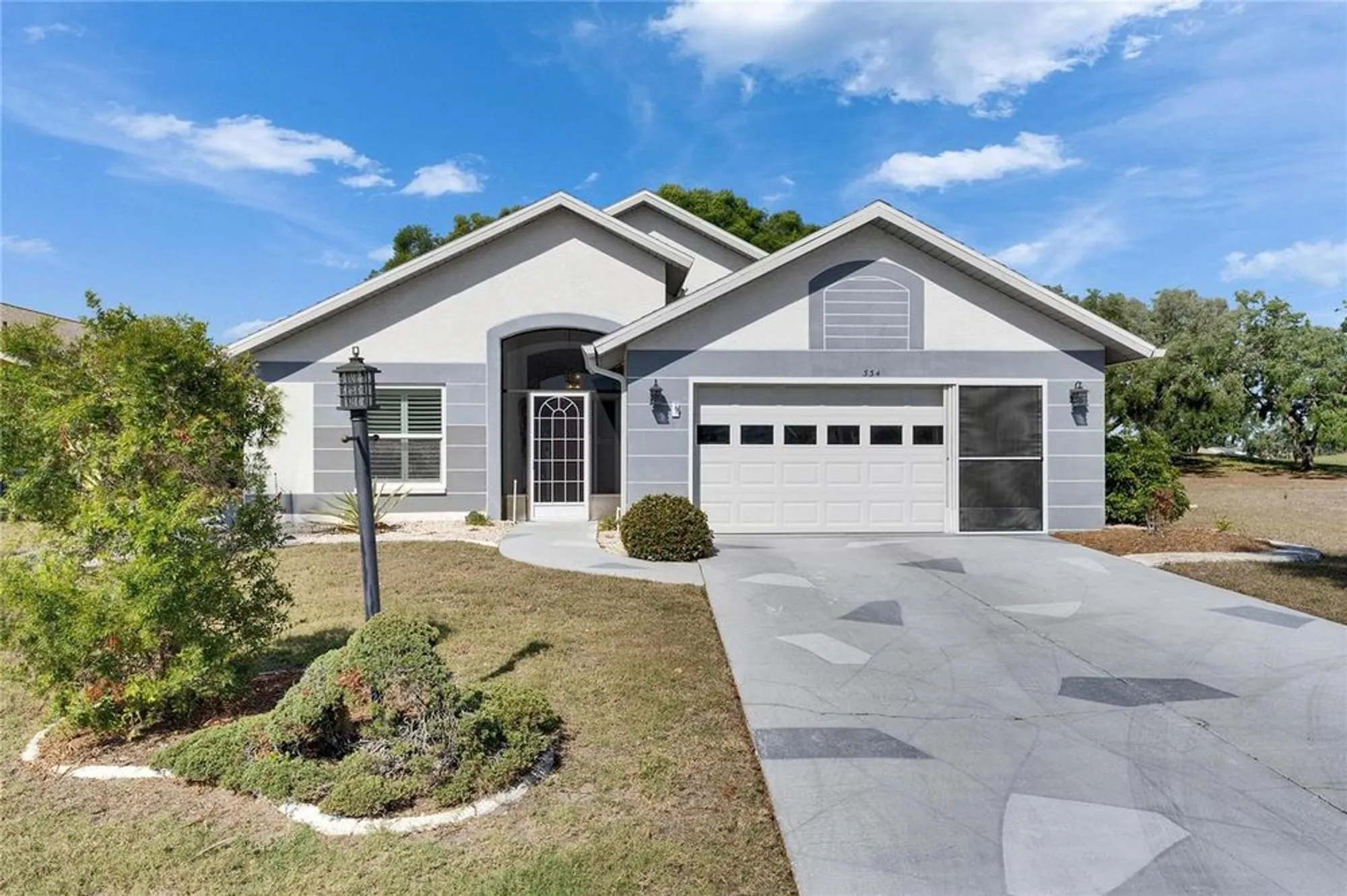 Property Slideshow image 2 of 81 | 334 northway dr, Sun City Center, FL, 33573