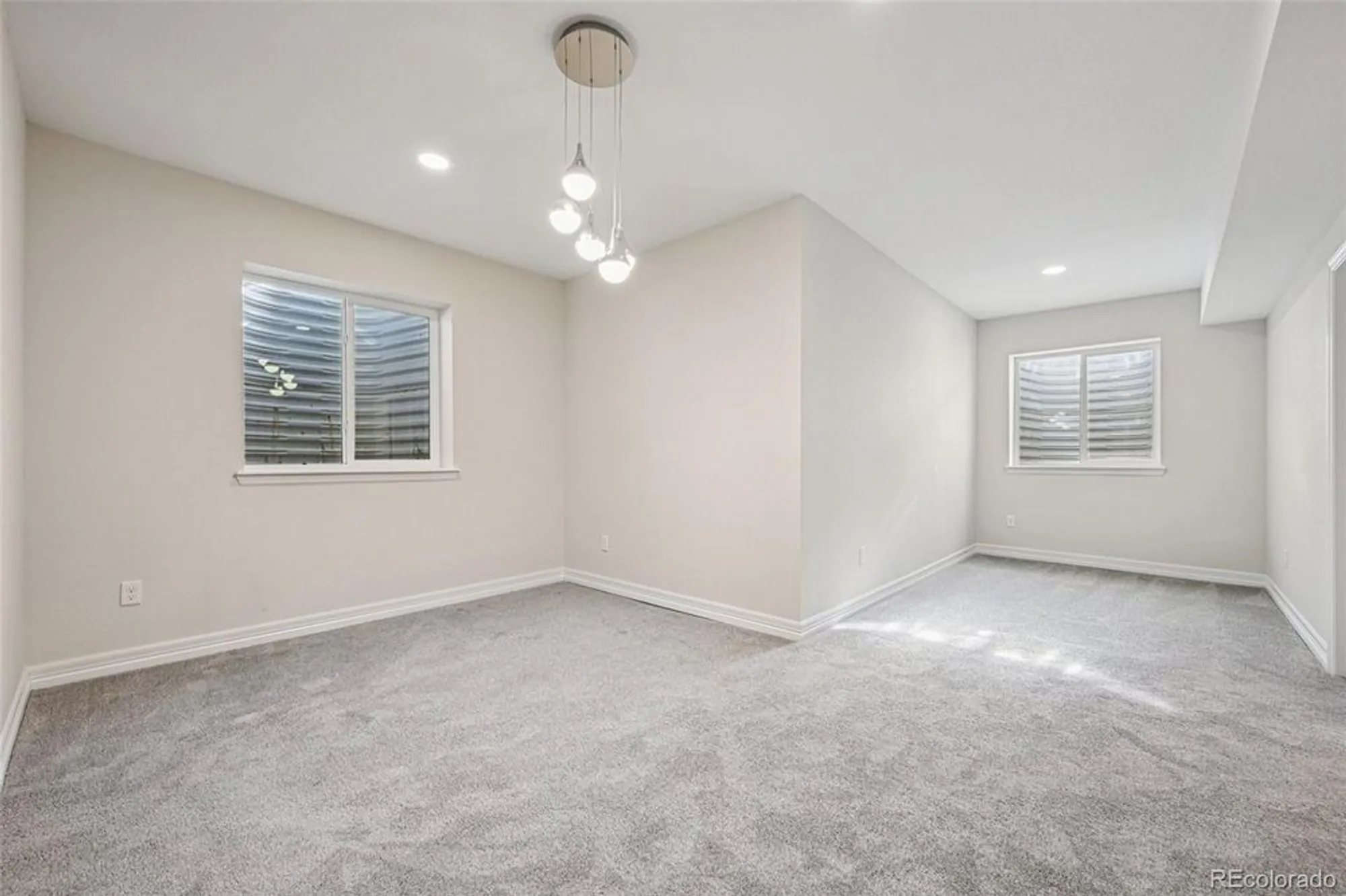 Property Slideshow image 36 of 50 | 7834 plateau creek ln, Littleton, CO, 80125