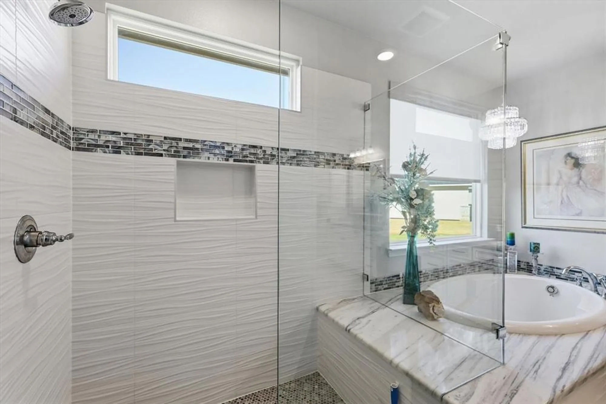 Property Slideshow image 23 of 35 | 10008 baywood ct, Denton, TX, 76207