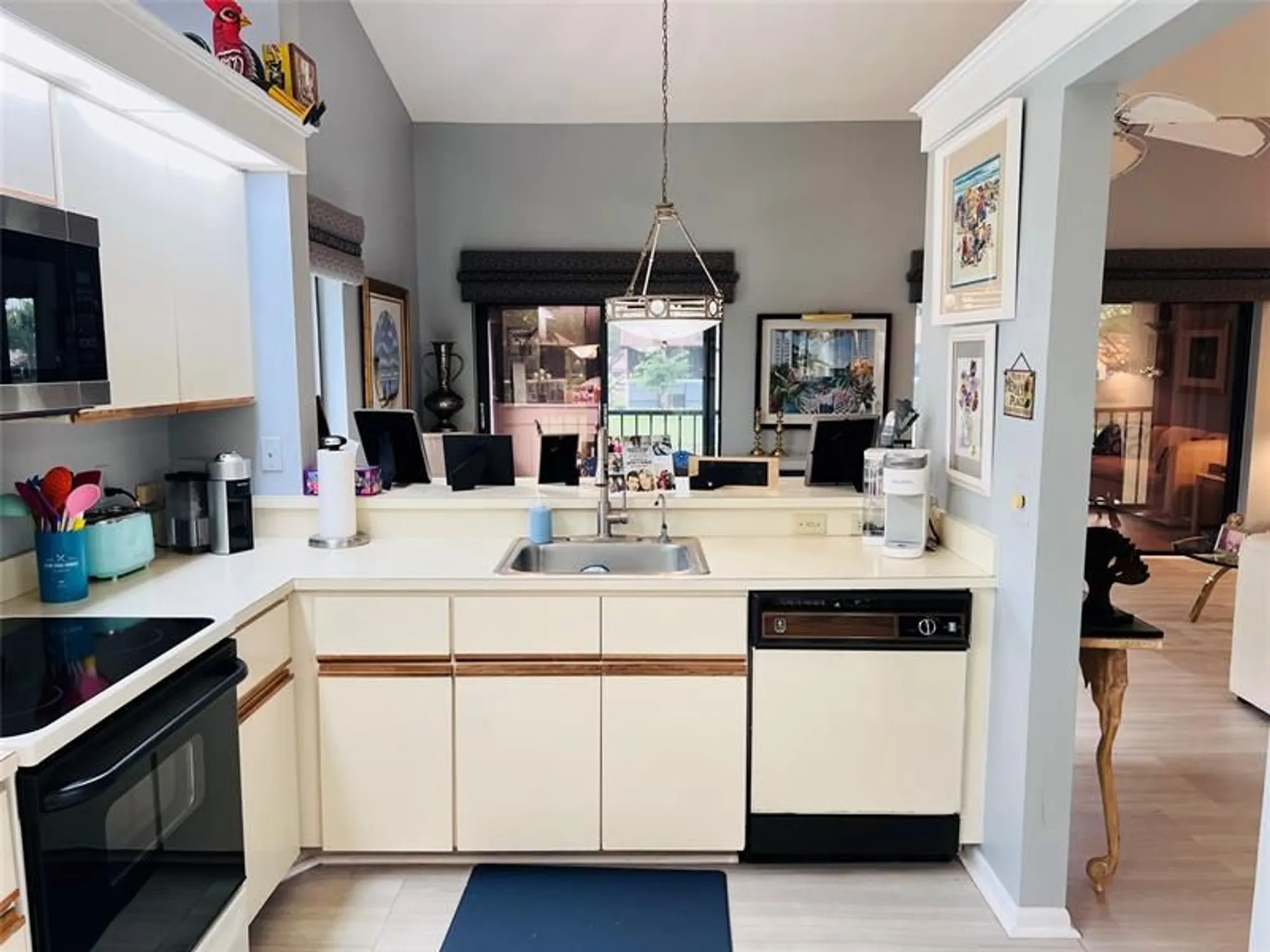 Property Slideshow image 18 of 50 | 10851 palm lake ave 201, Boynton Beach, FL, 33437