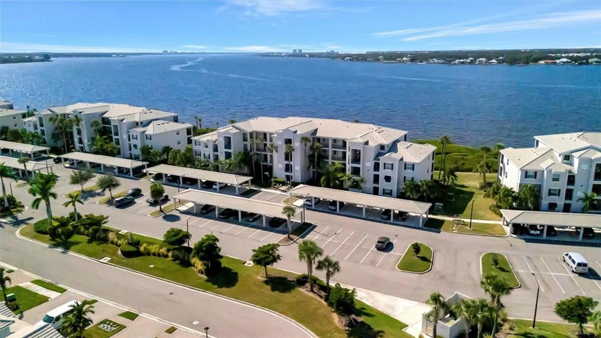 Property Slideshow image 39 of 67 | 1020 tidewater shores loop 405, Bradenton, FL, 34208