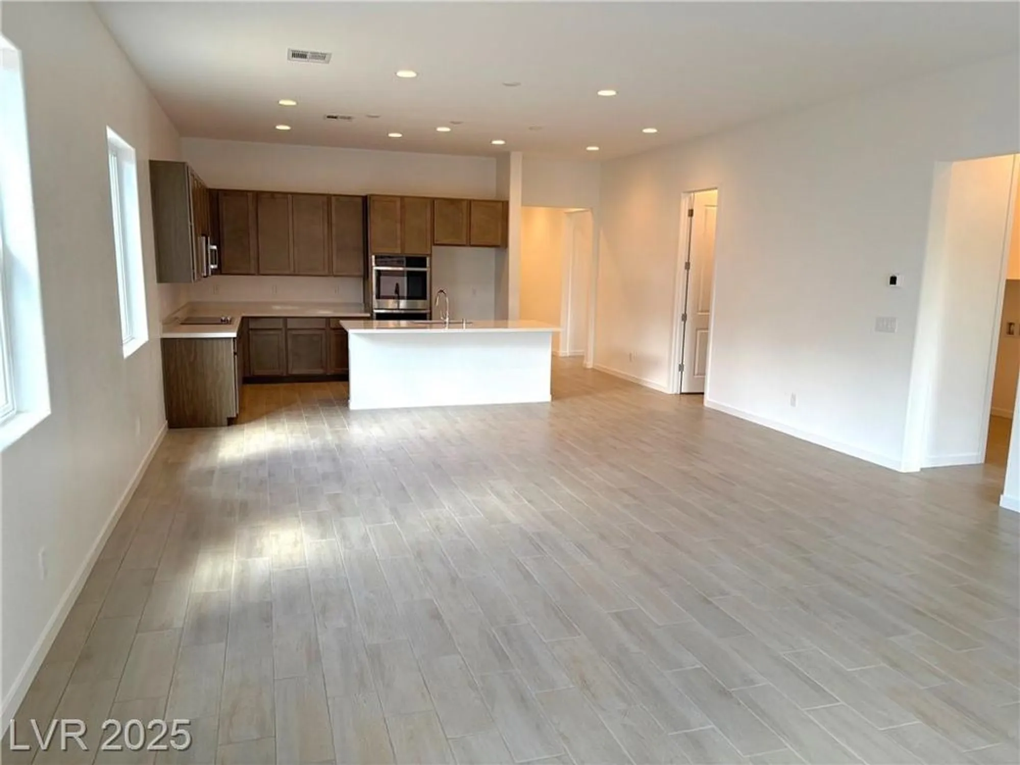 Property Slideshow image 17 of 28 | 5715 victoria falls dr, Pahrump, NV, 89061