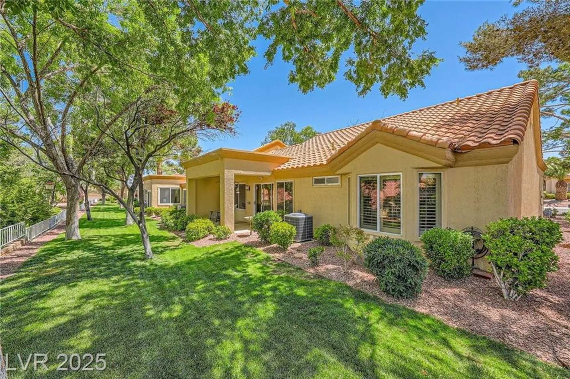 Property Slideshow image 42 of 53 | 9024 starmount dr, Las Vegas, NV, 89134