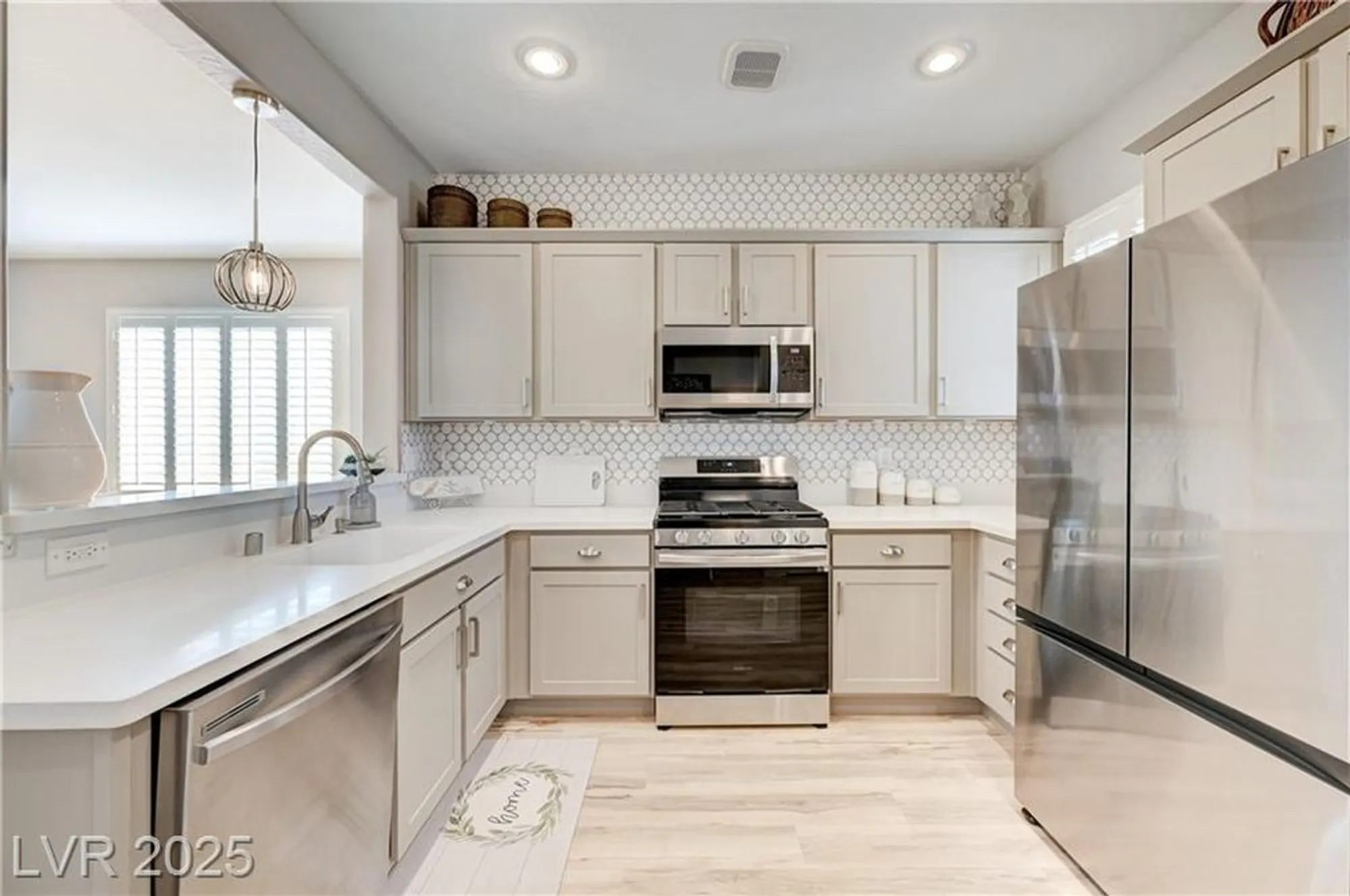 Property Slideshow image 10 of 51 | 2510 darda st, Henderson, NV, 89044