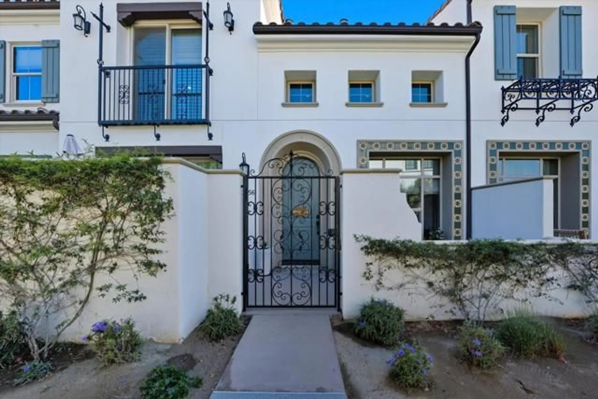 Property Slideshow image 2 of 38 | 80256 redstone way v93, La Quinta, CA, 92253