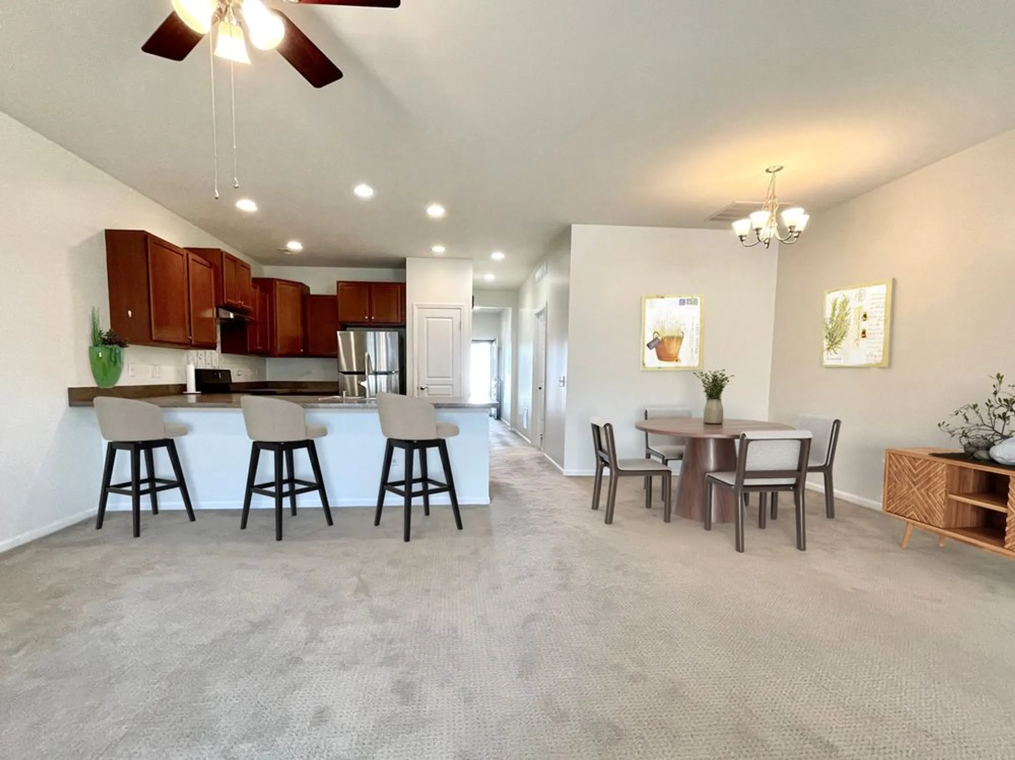 Property Slideshow image 5 of 33 | 704 flag dr, Shorewood, IL, 60404