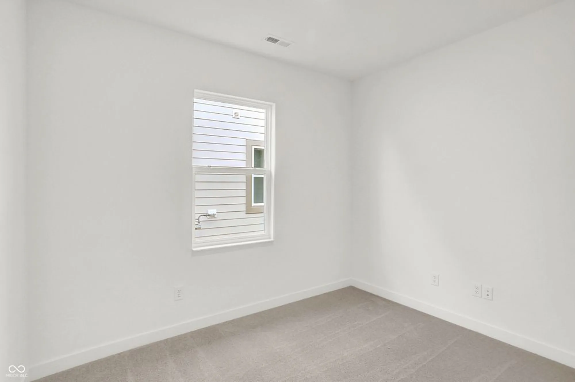 Property Slideshow image 29 of 34 | 5270 nettleton way, Avon, IN, 46123