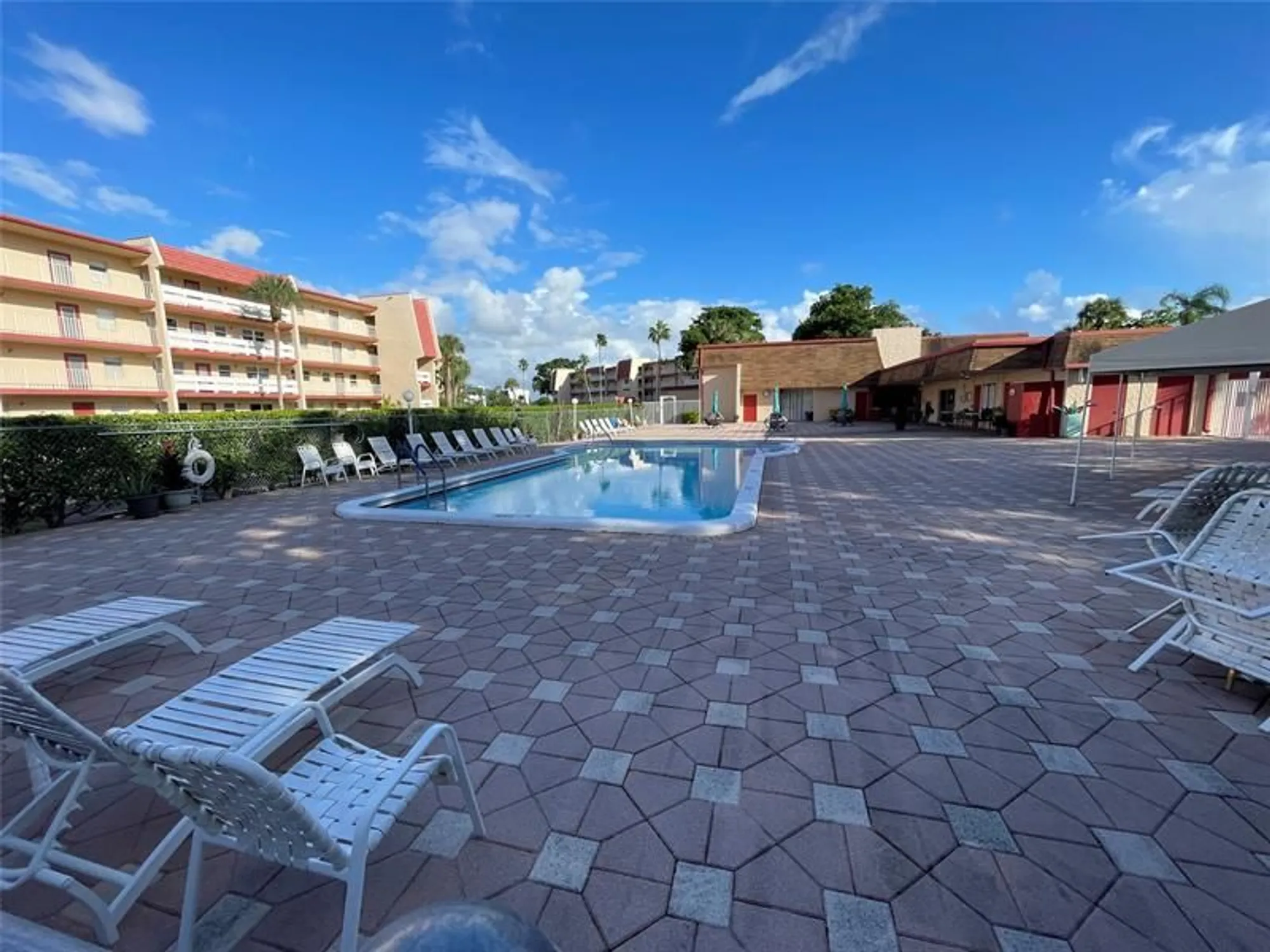Property Slideshow image 48 of 57 | 1005 country club dr apt 205, Margate, FL, 33063