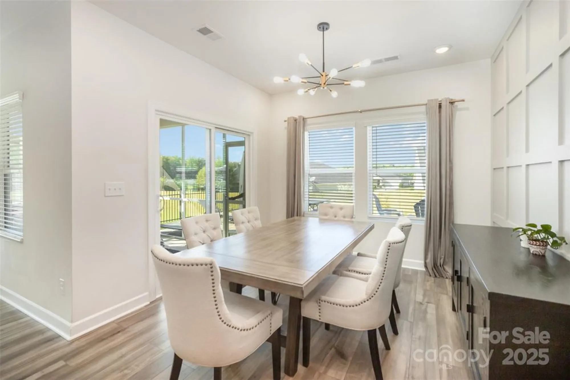 Property Slideshow image 8 of 40 | 4424 bright rd, Charlotte, NC, 28214