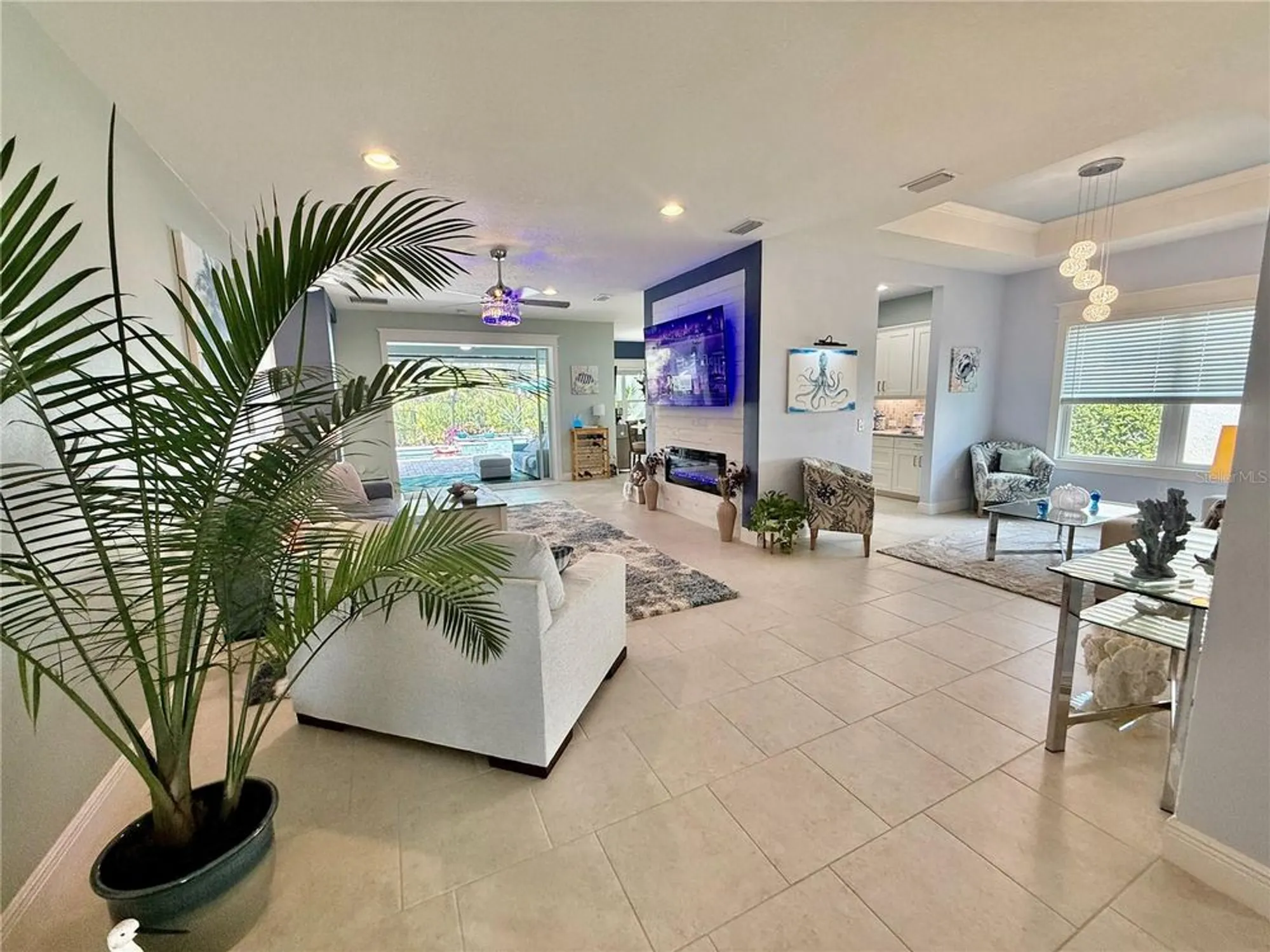 Property Slideshow image 9 of 65 | 12272 stuart dr, Venice, FL, 34293