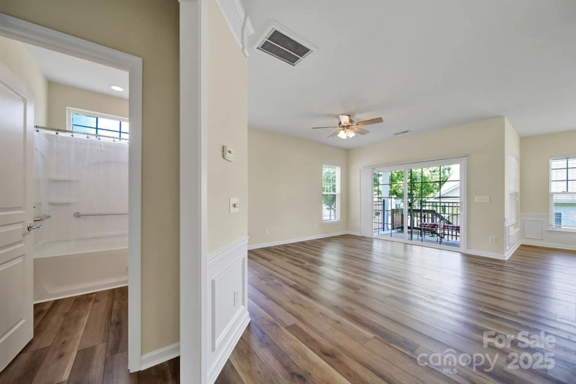 Property Slideshow image 4 of 41 | 28129 song sparrow ln, Fort Mill, SC, 29707