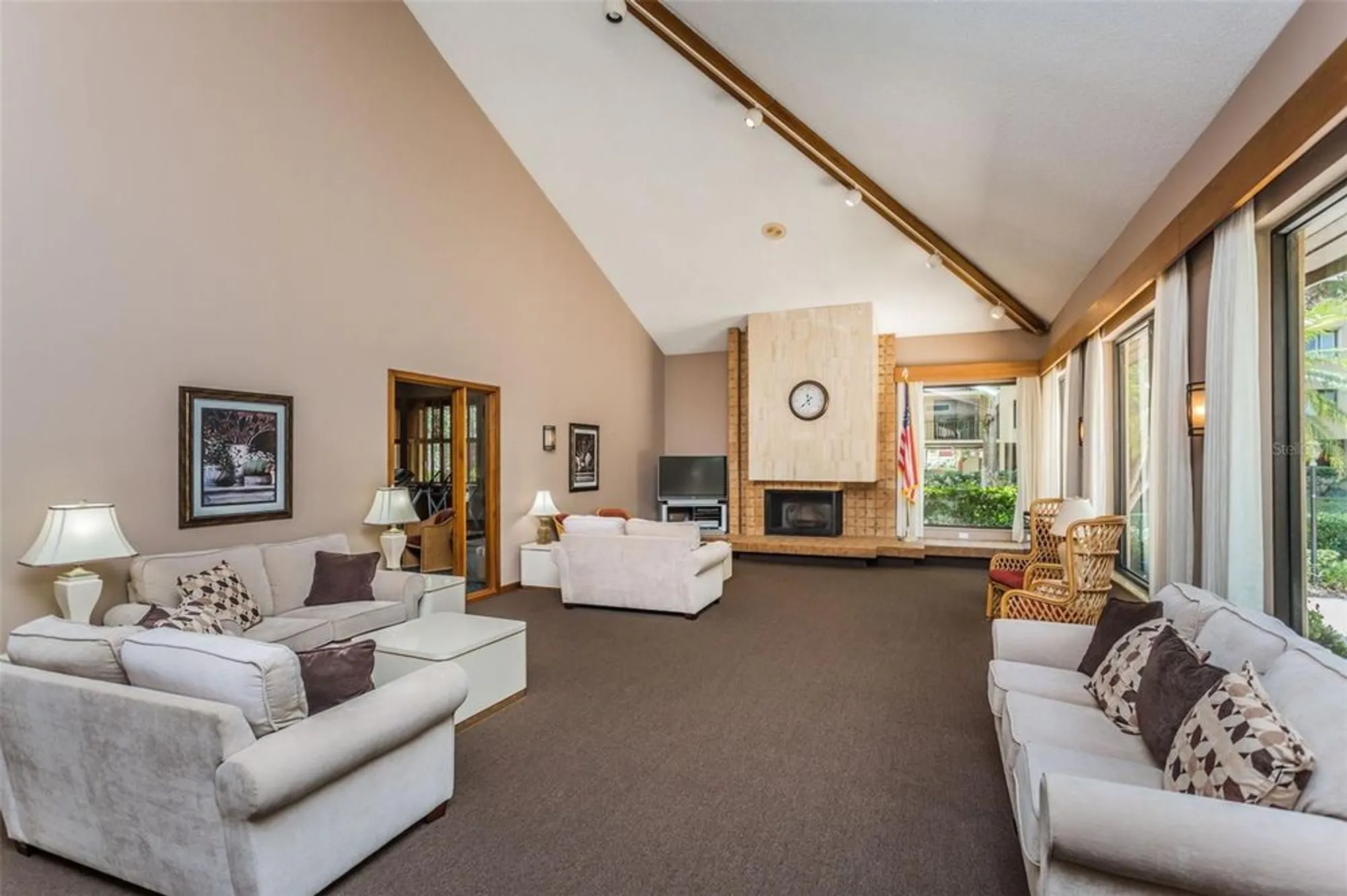 Property Slideshow image 39 of 47 | 3062 eastland blvd unit 308, Clearwater, FL, 33761