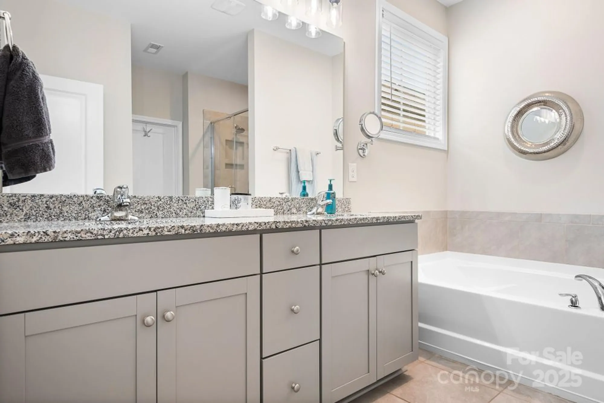 Property Slideshow image 13 of 31 | 3779 summer haven dr, Sherrills Ford, NC, 28673