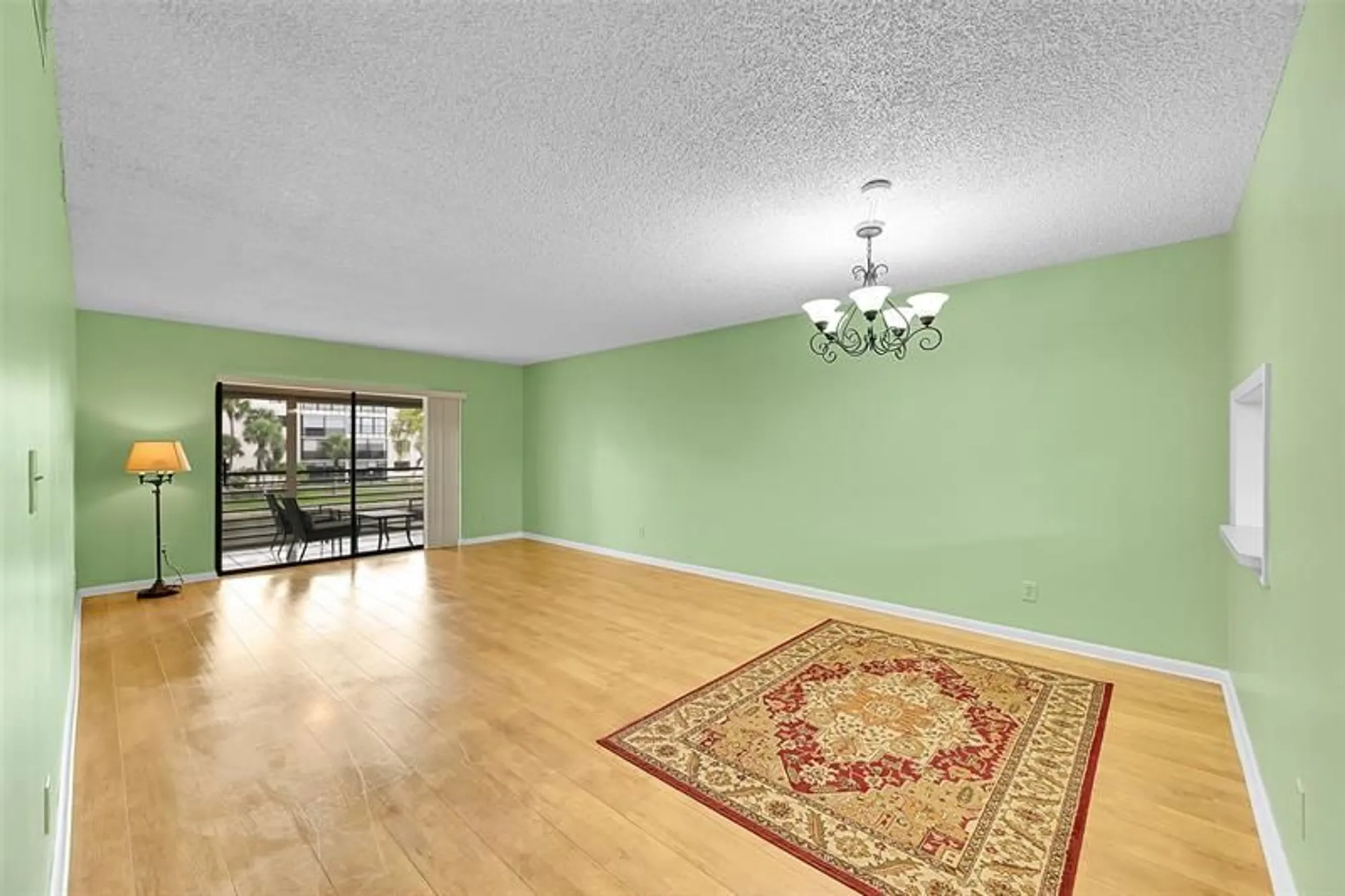 Property Slideshow image 10 of 64 | 4940 e sabal palm blvd apt 202, Tamarac, FL, 33319