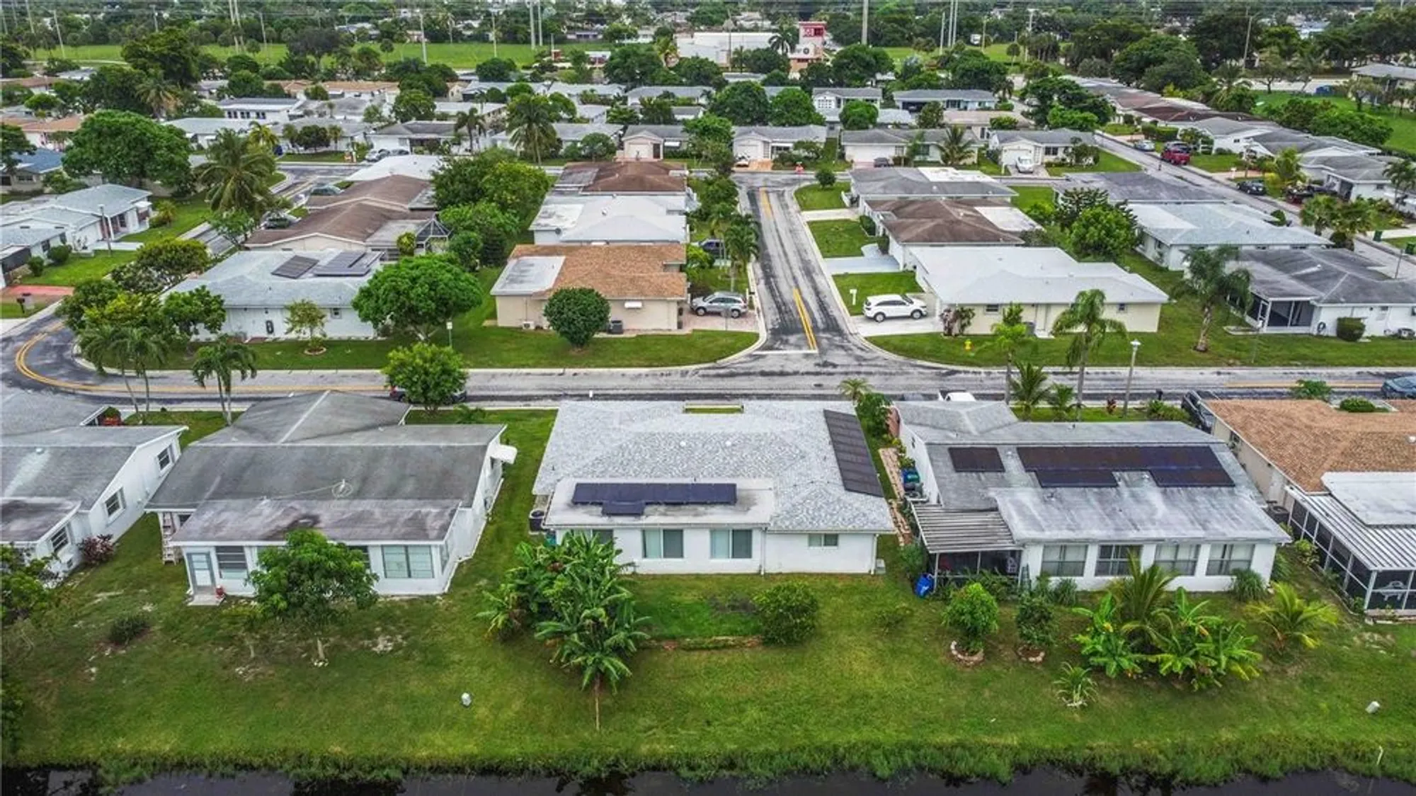 Property Slideshow image 55 of 57 | 735 nw 73rd ter, Margate, FL, 33063