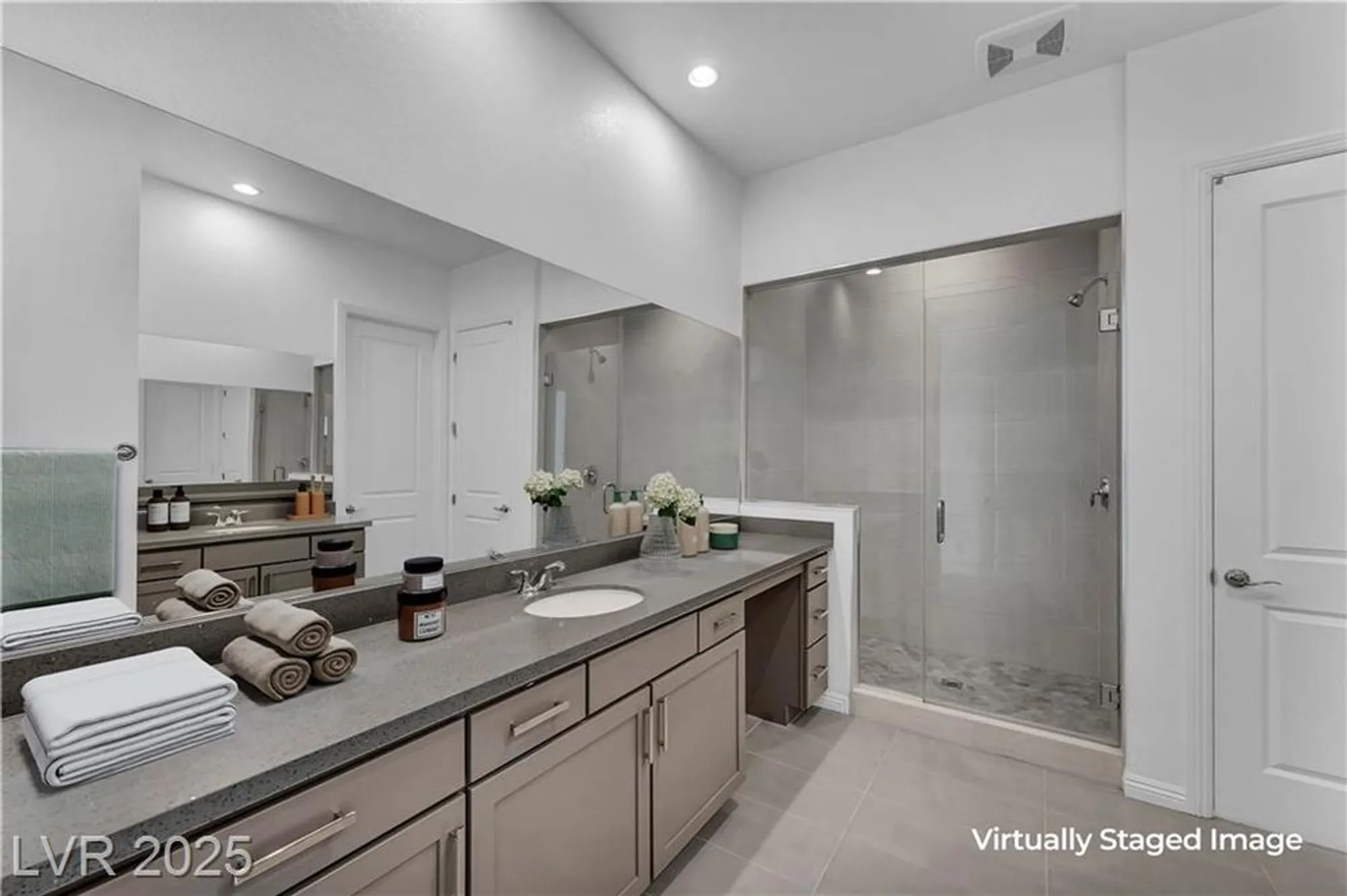Property Slideshow image 22 of 84 | 6684 regency stone way, Las Vegas, NV, 89148