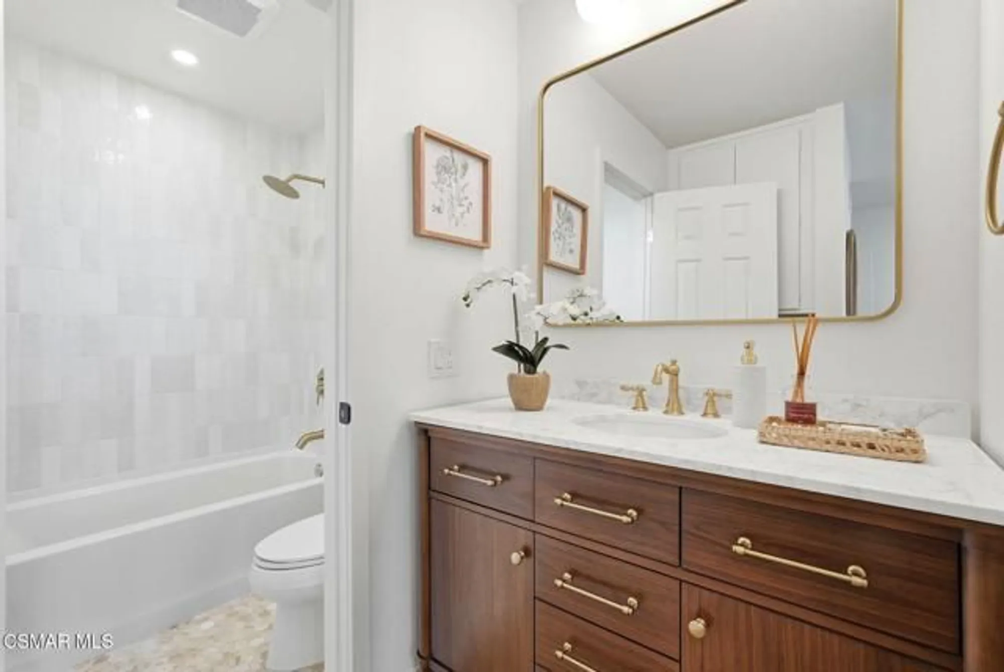 Property Slideshow image 14 of 21 | 5140 village 5, Camarillo, CA, 93012