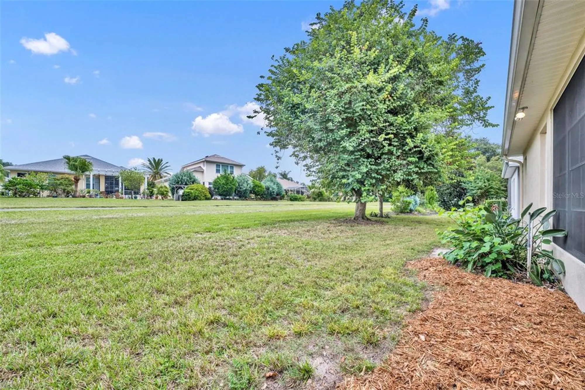 Property Slideshow image 37 of 52 | 5837 bounty cir, Tavares, FL, 32778