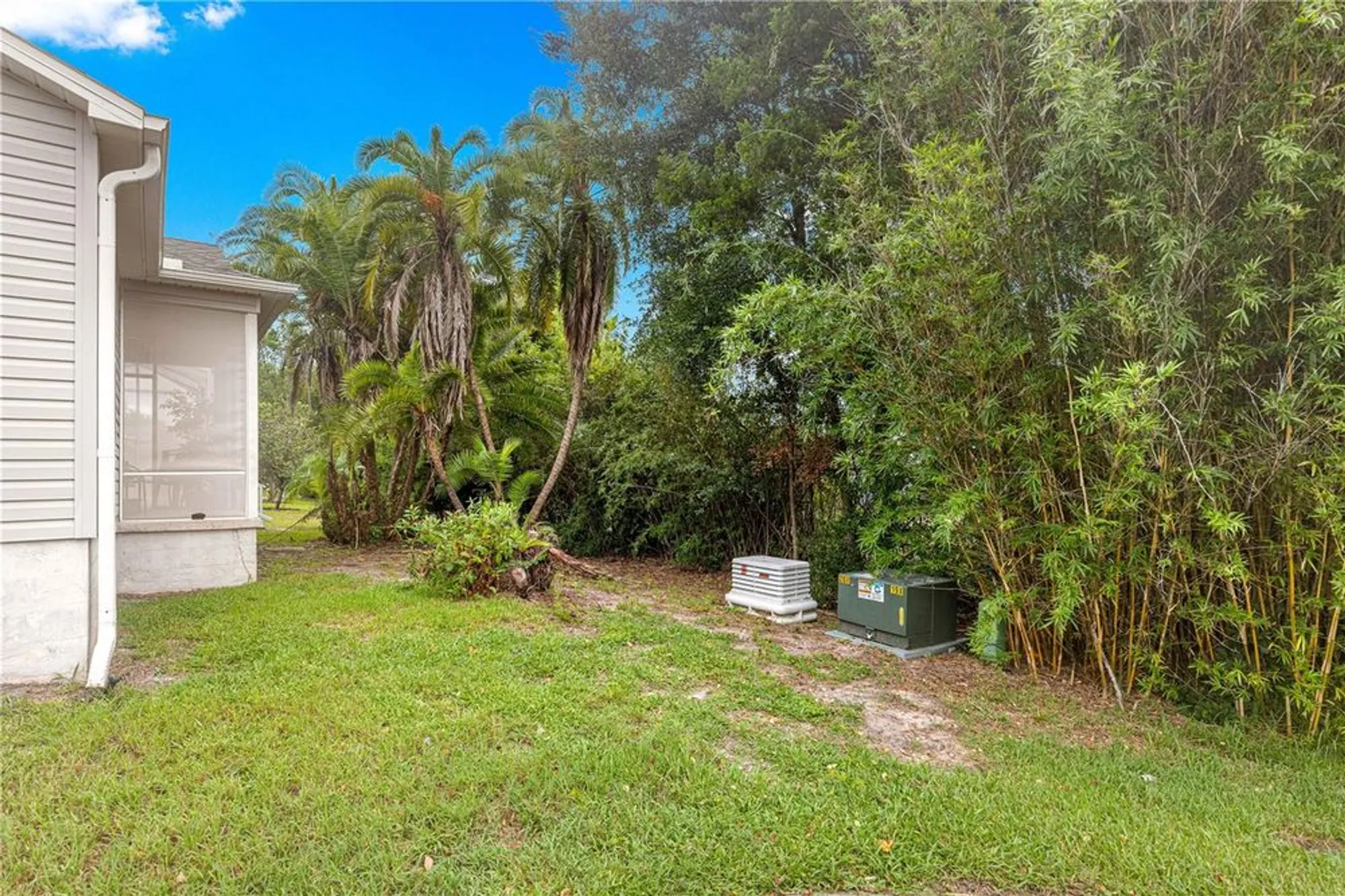 Property Slideshow image 5 of 31 | 9345 se 177th simons ln, The Villages, FL, 32162