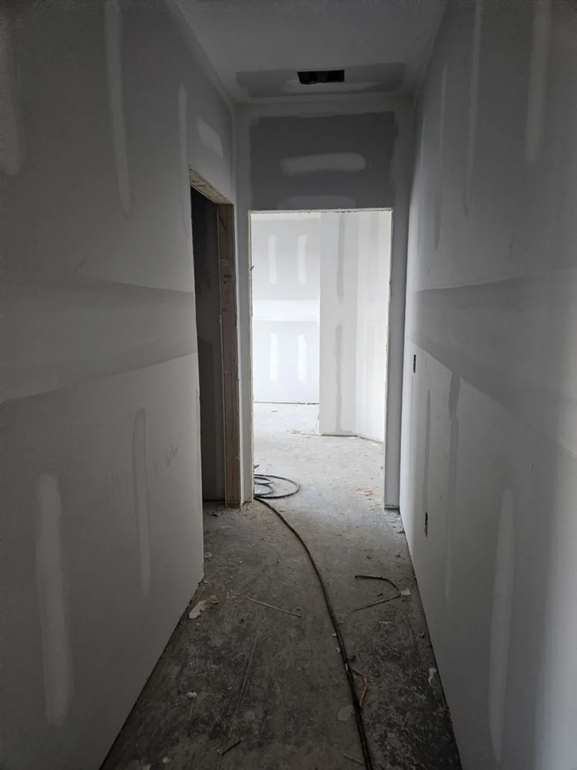 Property Slideshow image 14 of 21 | 409 w stonehaus xing, Antioch, TN, 37013