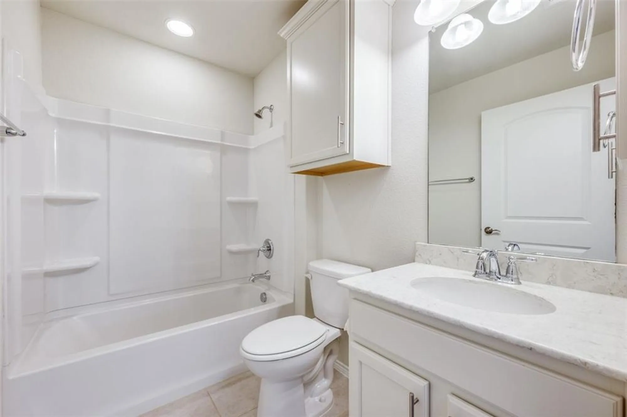 Property Slideshow image 26 of 40 | 6726 hickory creek dr, Frisco, TX, 75036