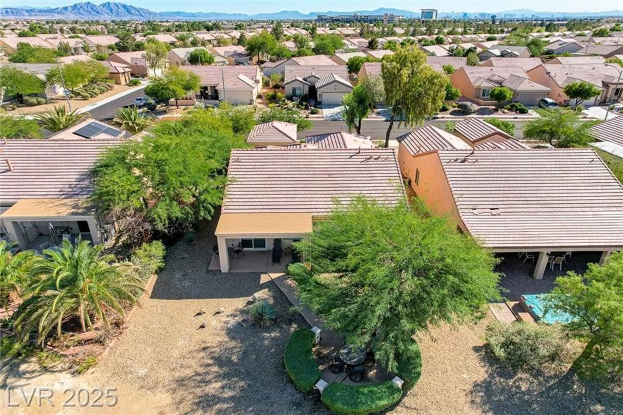 Property Slideshow image 41 of 64 | 7873 broadwing dr, North Las Vegas, NV, 89084