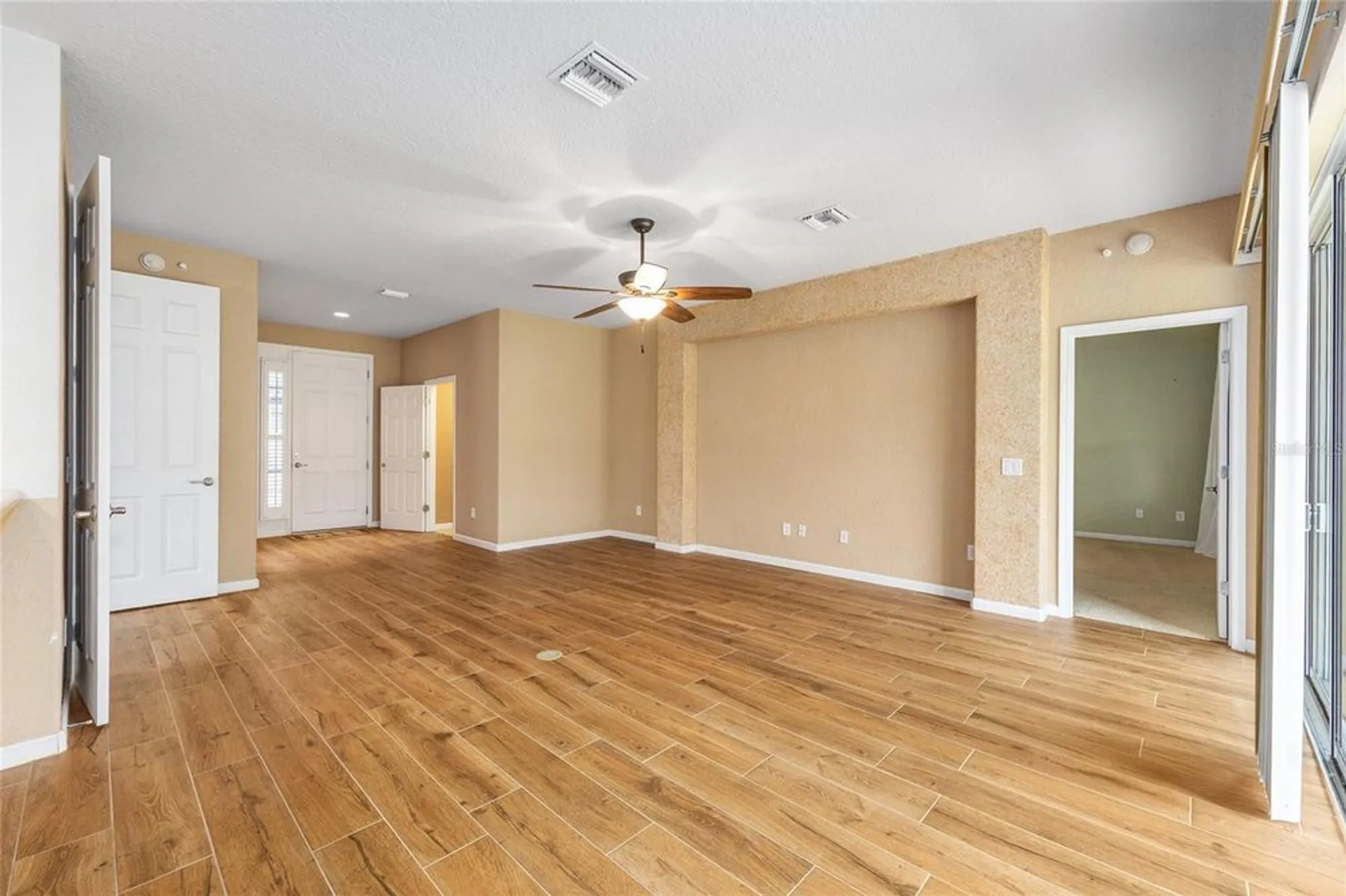Property Slideshow image 13 of 64 | 6651 sw 93rd ct, Ocala, FL, 34481