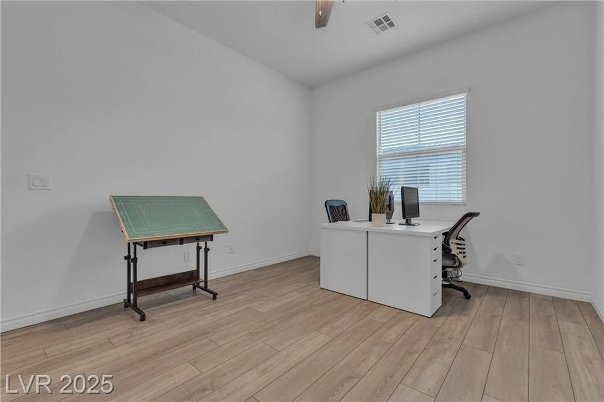 Property Slideshow image 20 of 59 | 778 hibiscuss blossom st, Henderson, NV, 89011