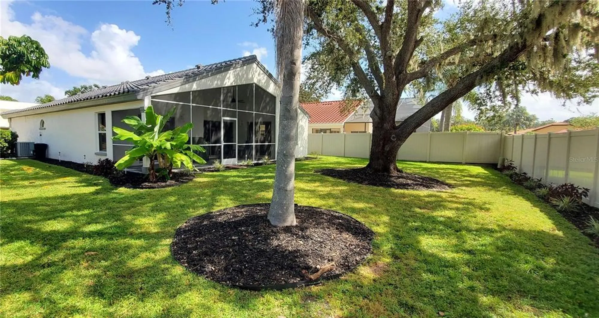 Property Slideshow image 6 of 28 | 5508 83rd ter, Sarasota, FL, 34243