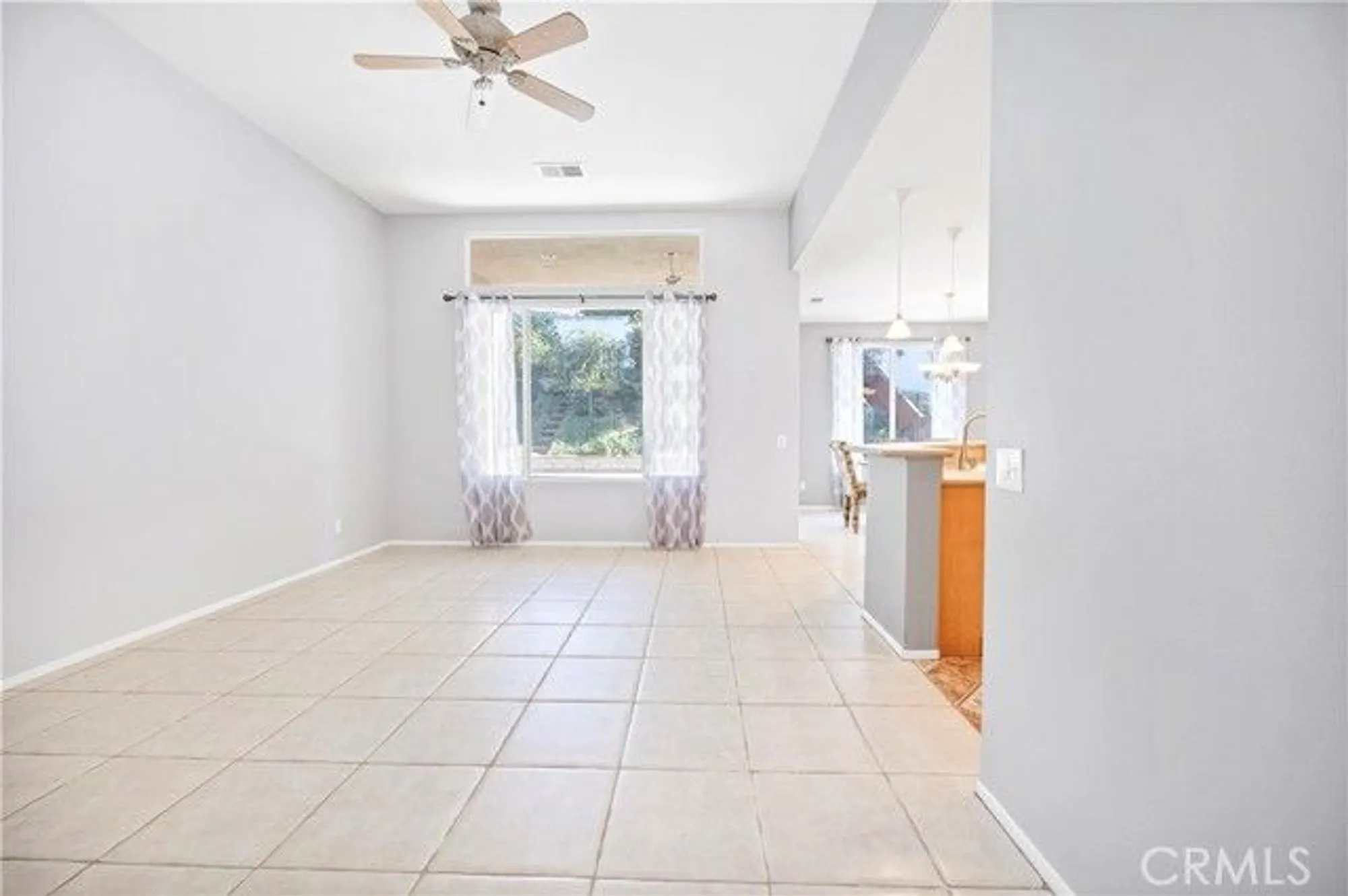 Property Slideshow image 12 of 49 | 14716 grandview dr, Moreno Valley, CA, 92555