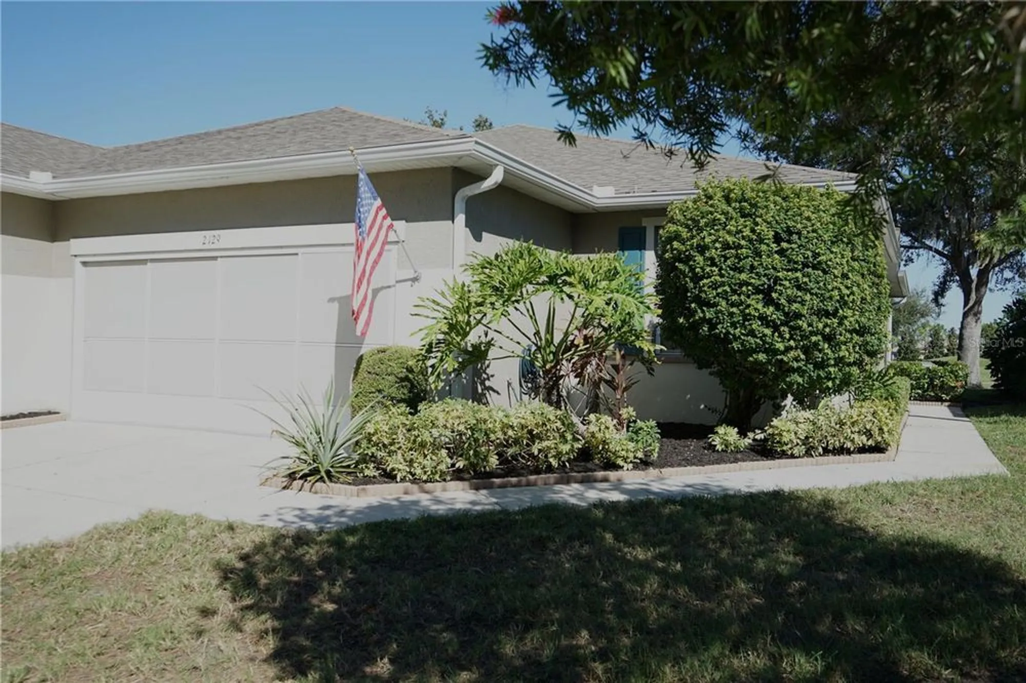 Property Slideshow image 3 of 35 | 2129 acadia greens dr # 32, Sun City Center, FL, 33573