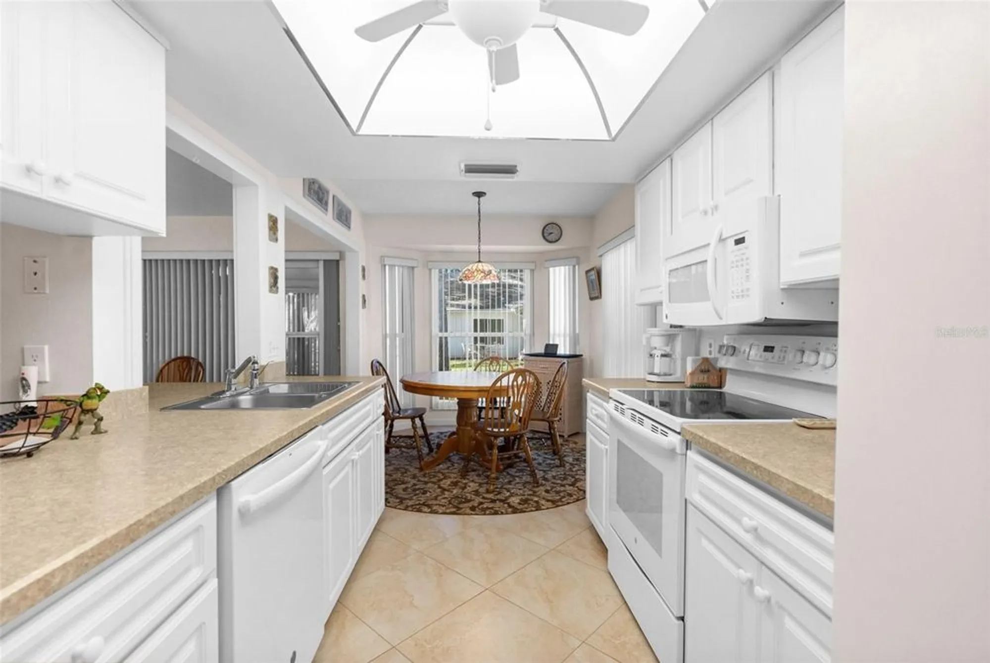 Property Slideshow image 14 of 38 | 6409 wedgewood dr, Spring Hill, FL, 34606