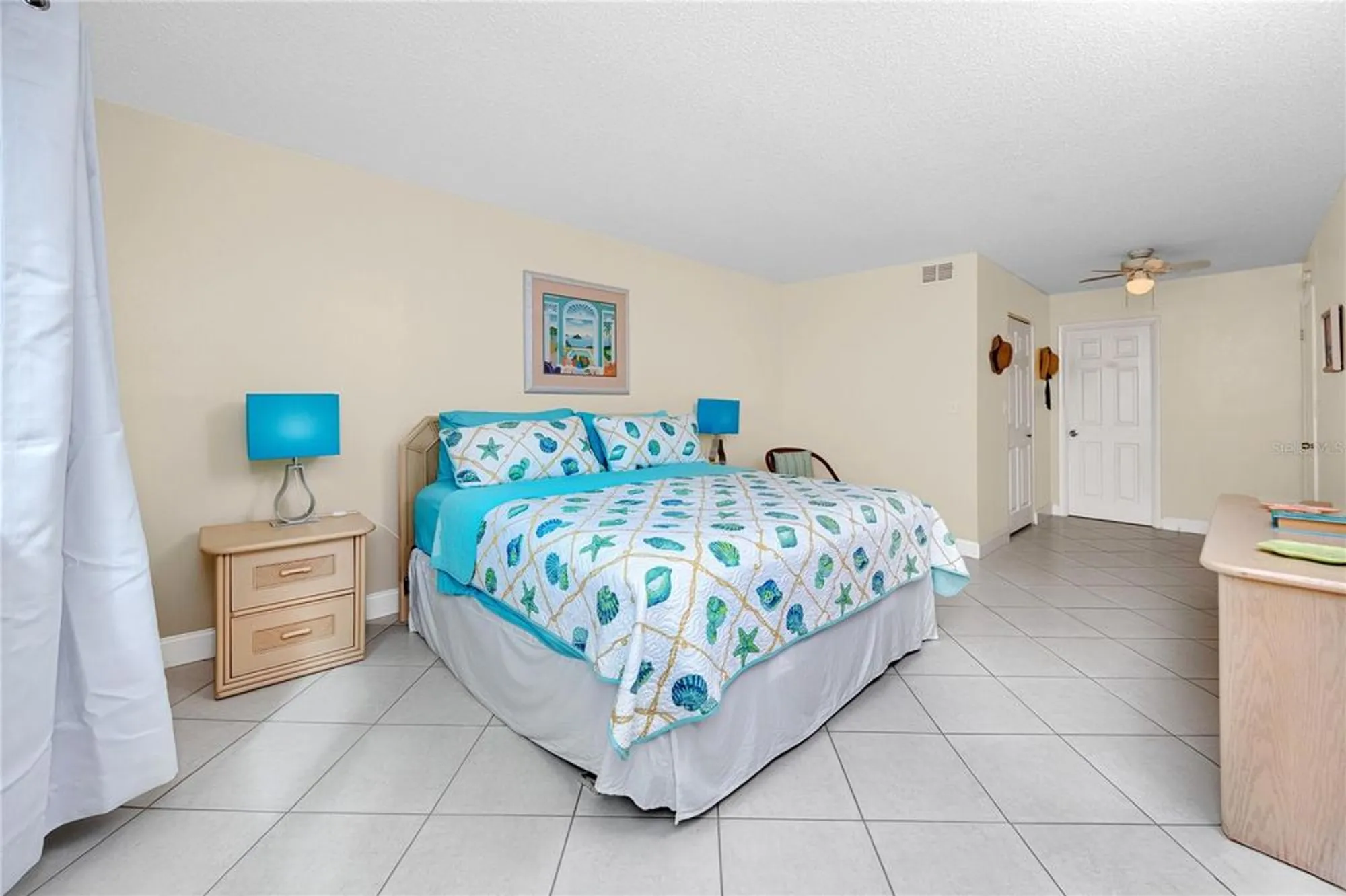 Property Slideshow image 13 of 45 | 19029 us highway 19 n apt 9-607, Clearwater, FL, 33764