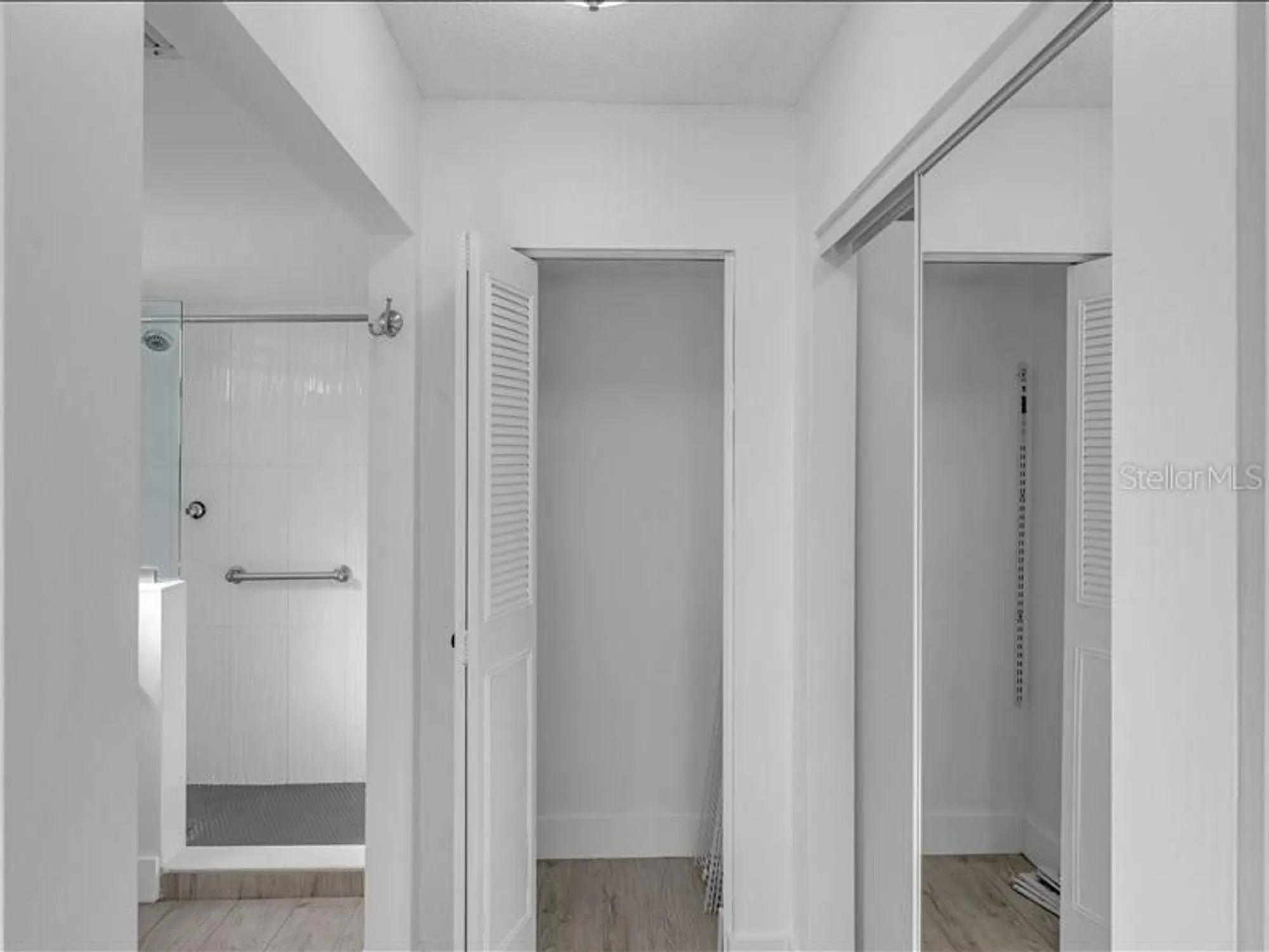 Property Slideshow image 20 of 50 | 2724 garden dr n apt 204, Lake Worth, FL, 33461