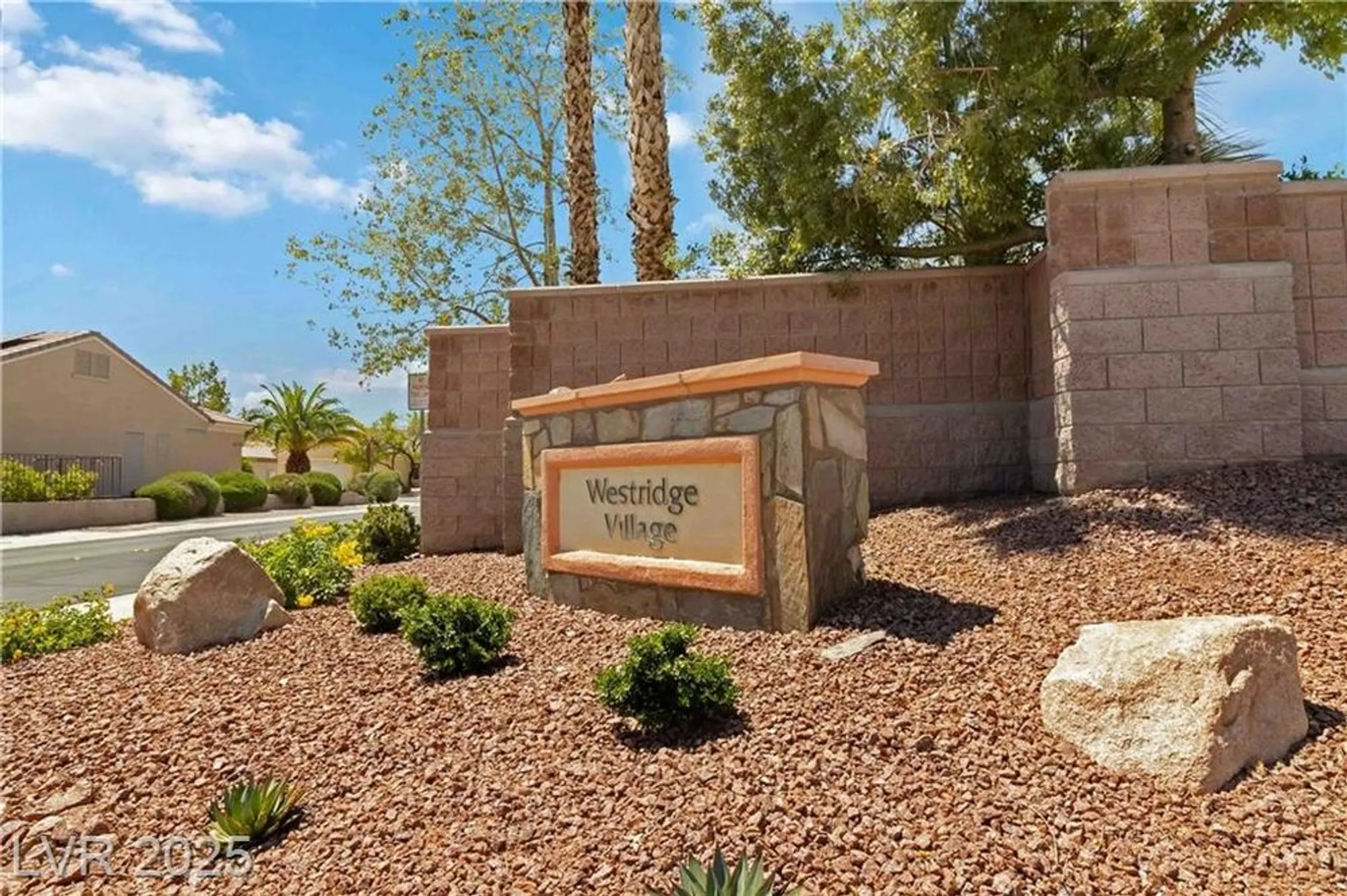 Property Slideshow image 1 of 51 | 1629 black fox canyon rd, Henderson, NV, 89052