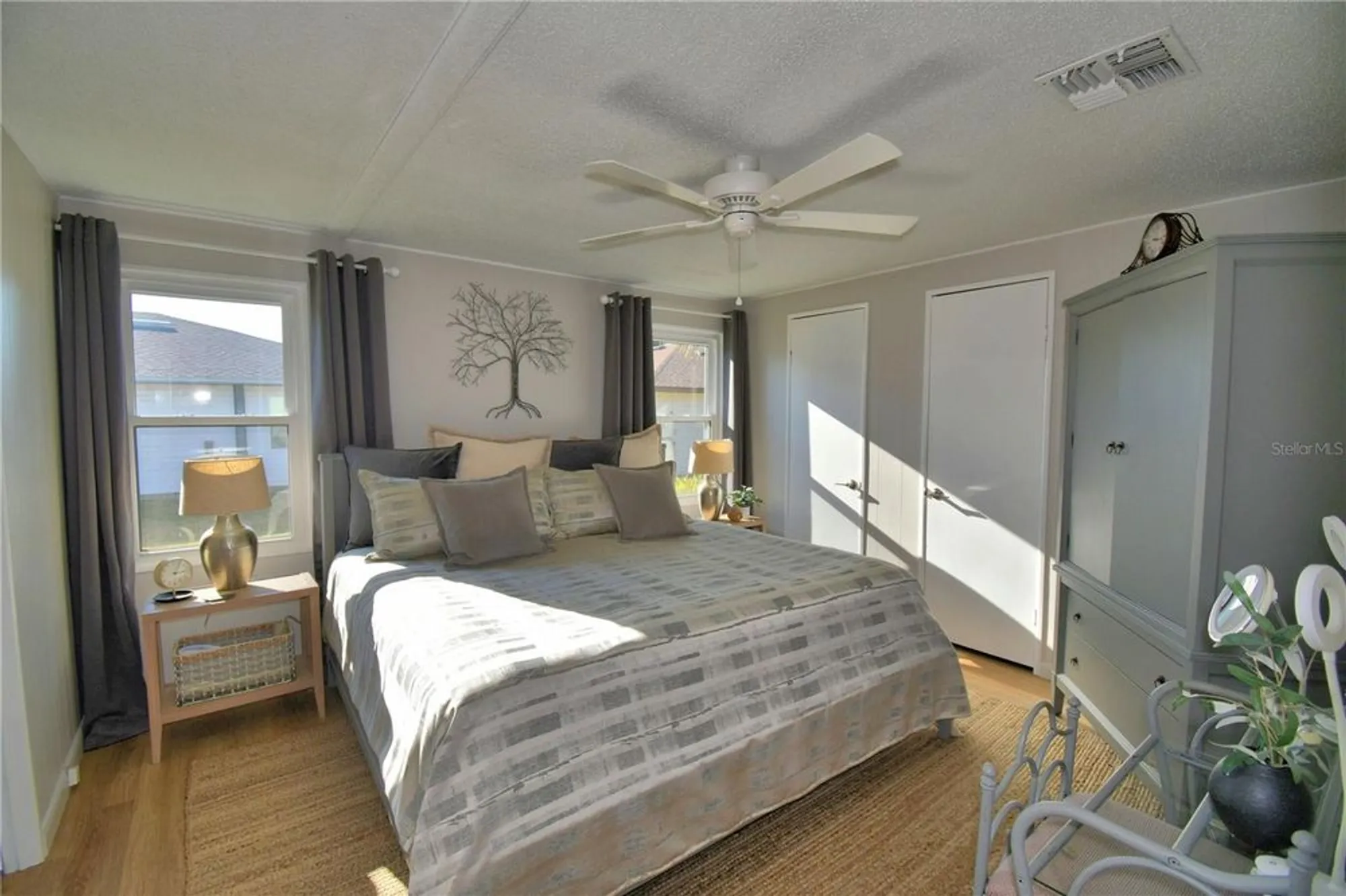 Property Slideshow image 25 of 50 | 4849 goldenview ln, Lakeland, FL, 33811