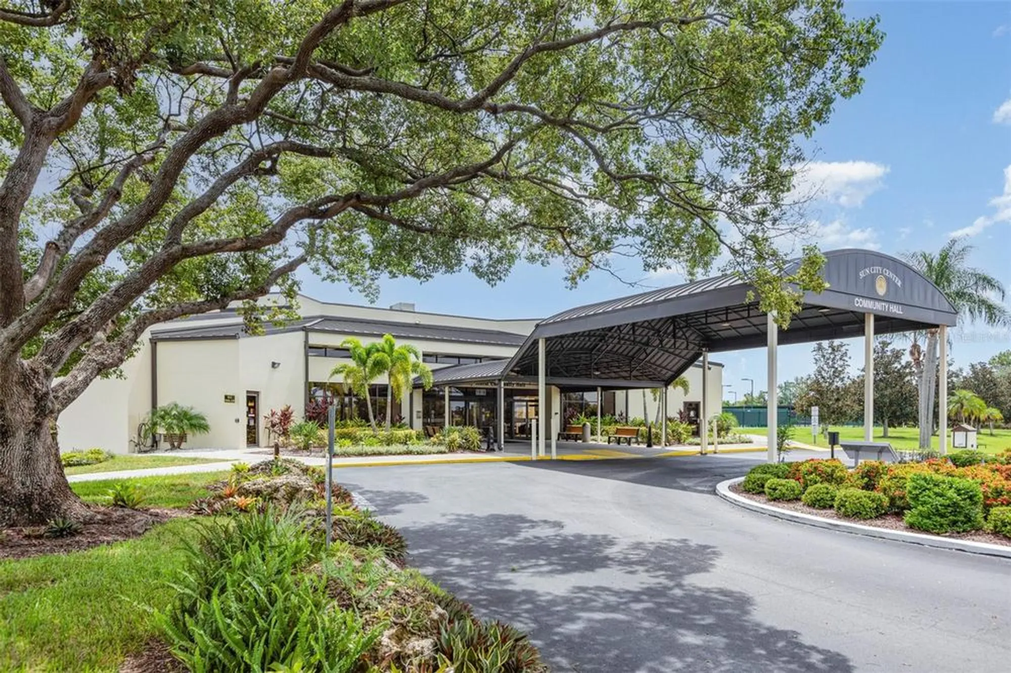 Property Slideshow image 48 of 48 | 305 cranston pl, Sun City Center, FL, 33573