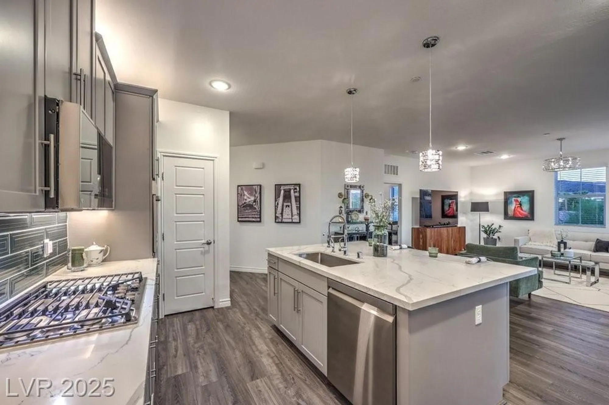 Property Slideshow image 31 of 66 | 2555 hampton rd 10304, Henderson, NV, 89052